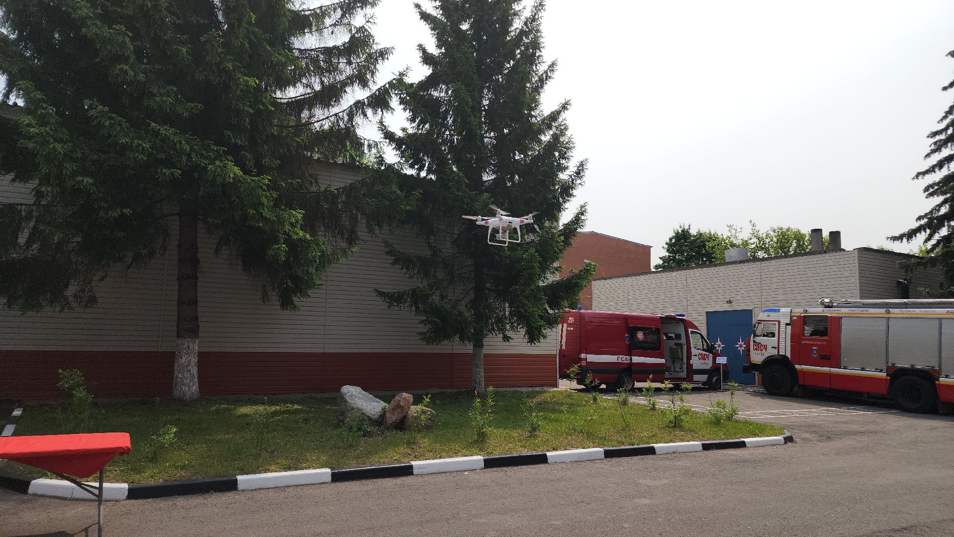 реутов, мчс, скорая помощь, машина, спасение жизни,