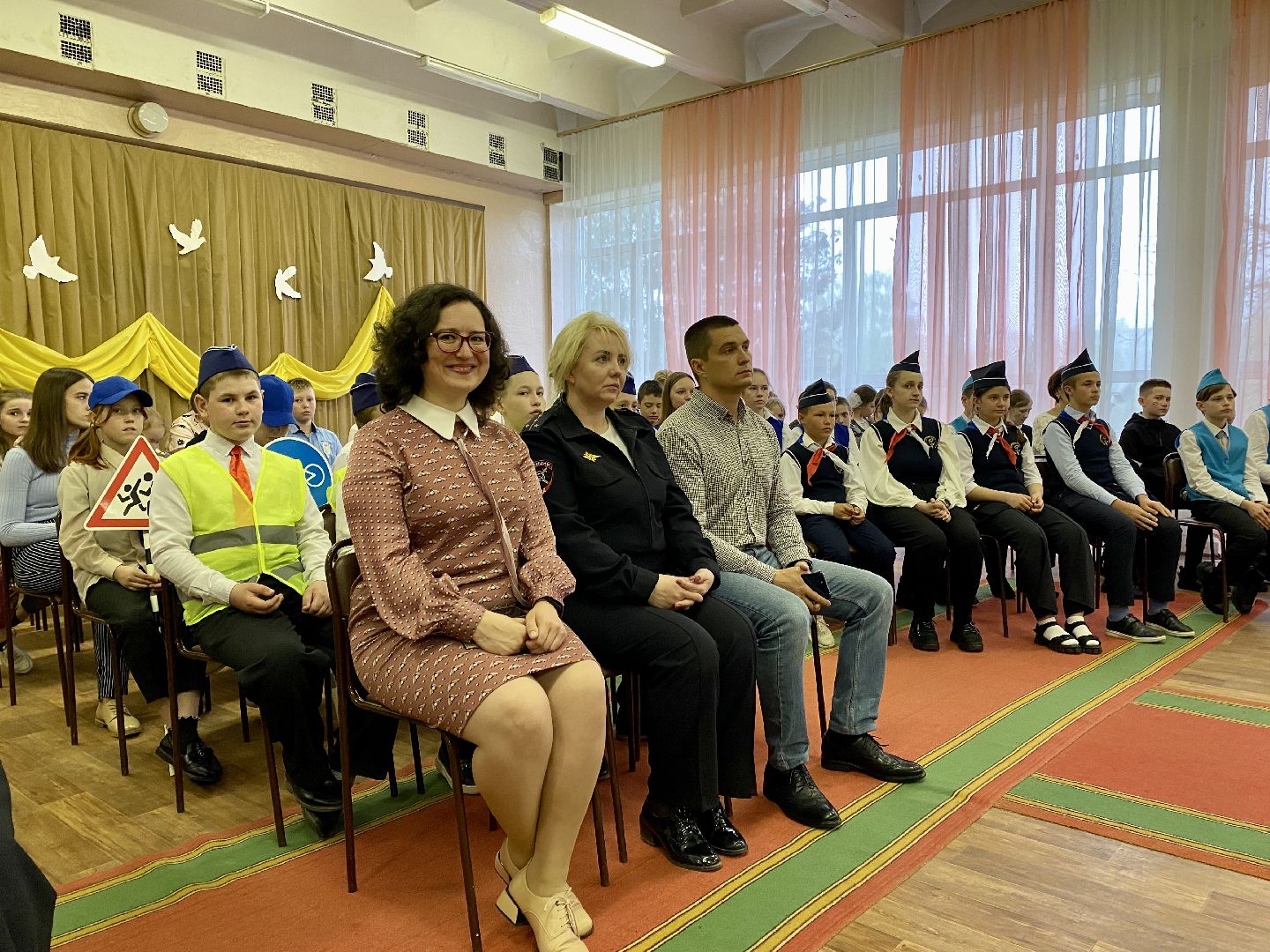 Клин, ЮИД, образование, транспорт