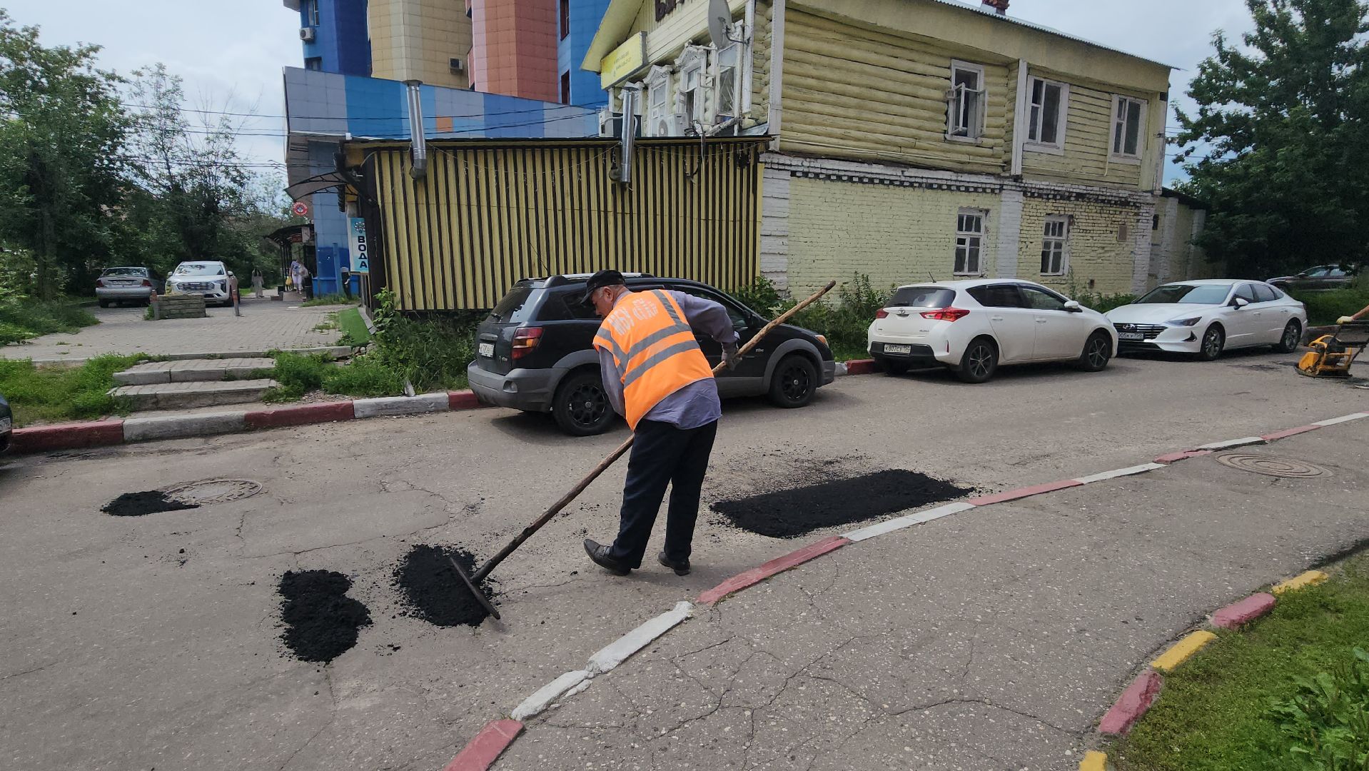 ивантеевка, вертикалки, ямочный ремонт, коммунальная служба,асфальтирование дворов,рабочие,добродел,жкх,благоустройство,