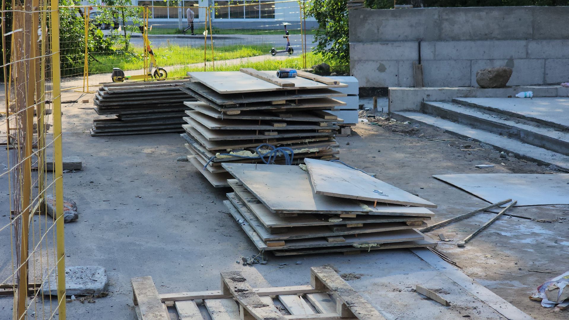 щёлково, мемориал воинам хлопчатобумажного комбината, реставрация памятника,