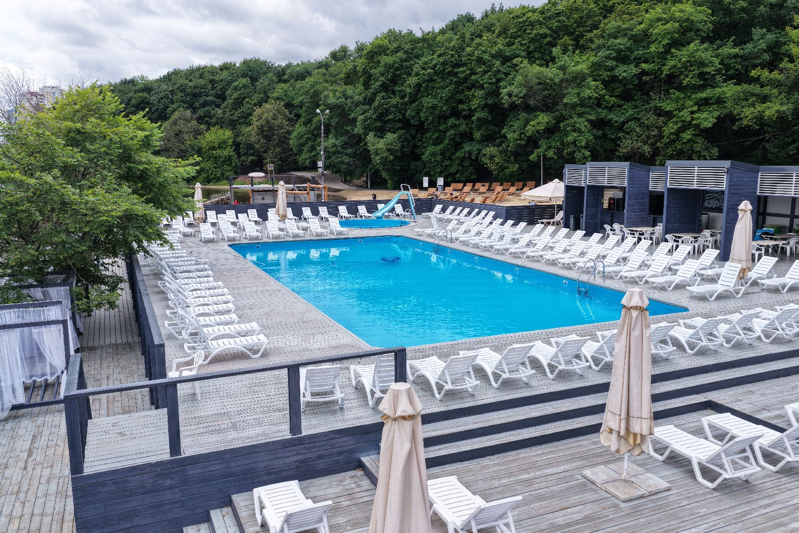 видео с коптера, пляжная зона в химках, парк имени льва толстого, лето в подмосковье,