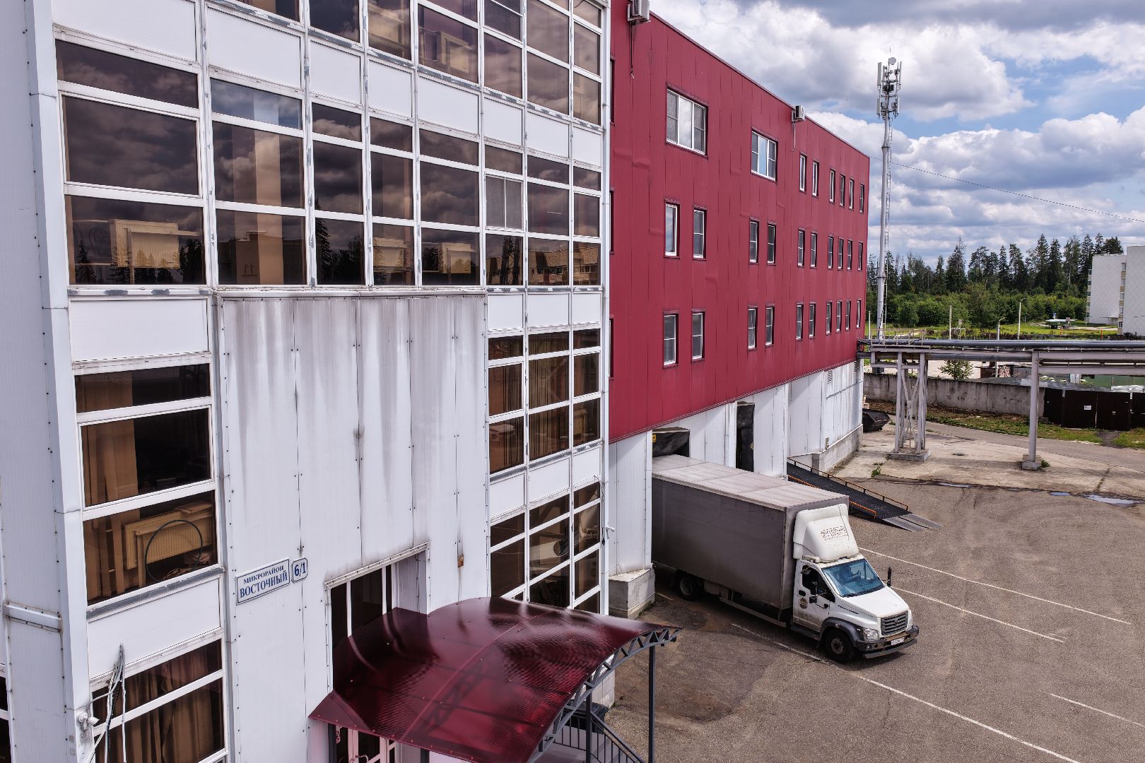 видео с коптера,  производство БАДов, завод в рузе,