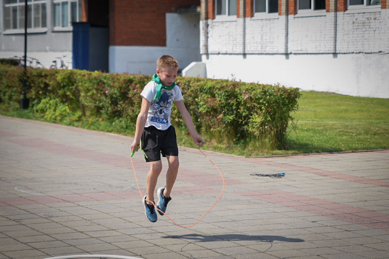 бронницы, летний лагерь в бронницах , спортивные игры в лагере, дети ,
