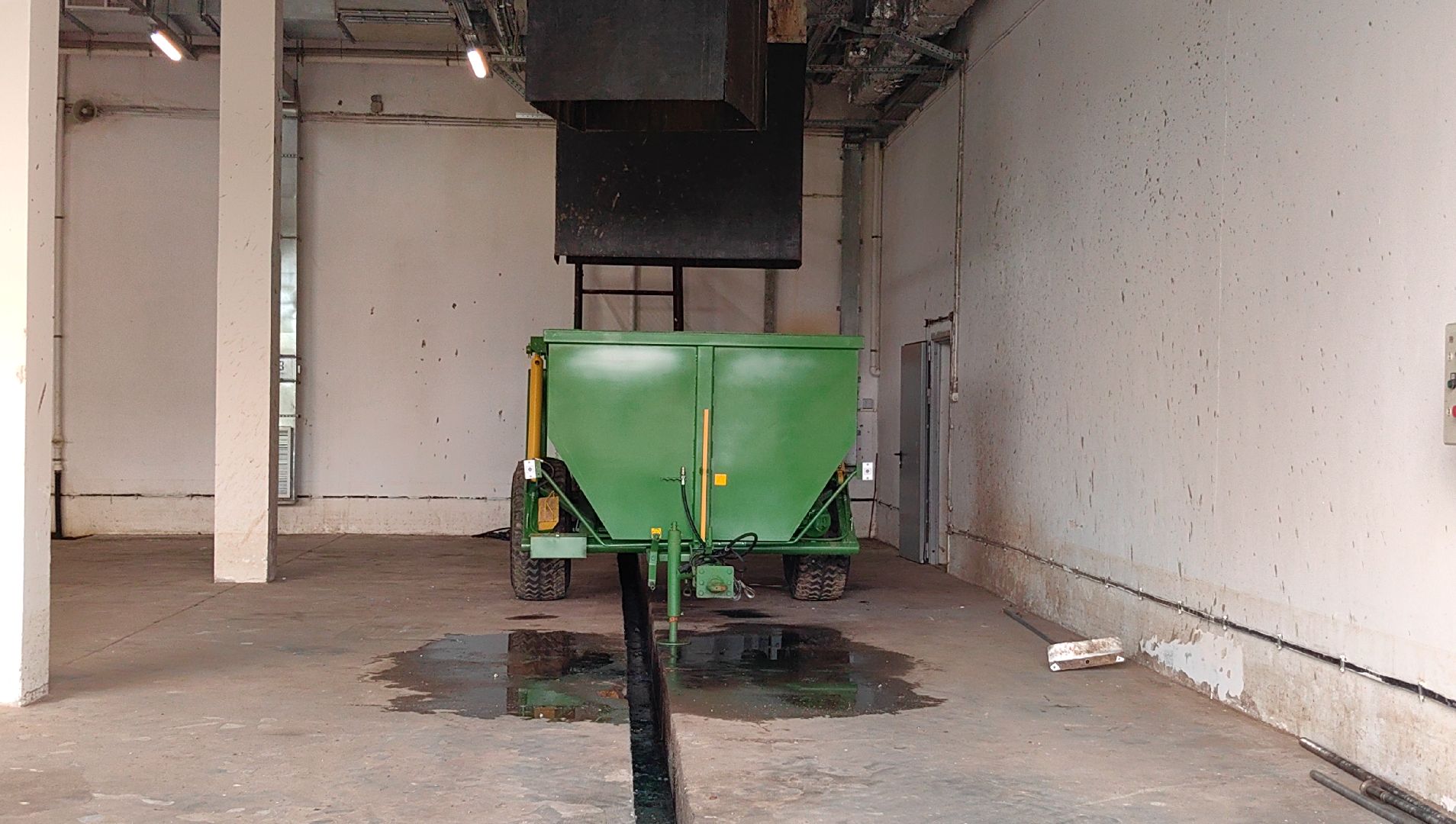 водоканал, отходы, очистная станция, прицеп, спецтехника,