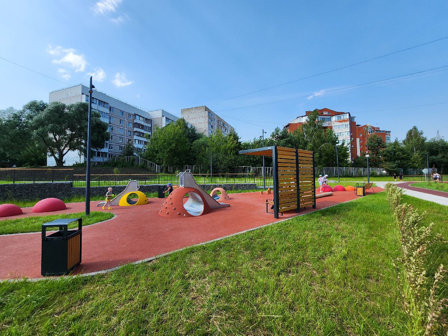 чехов, улица береговая, набережная реки теребенка, благоустройство, реконструкция, обновление, детские игровые площадки, детские комплексы, игровые элементы, зоны отдыха, скамейки и урны, озеленение, пешеходные дорожки, велосипедные дорожки, спортивные площадки, пляж, видеокамеры, госпрограмма московской области, формирование комфортной городской среды,