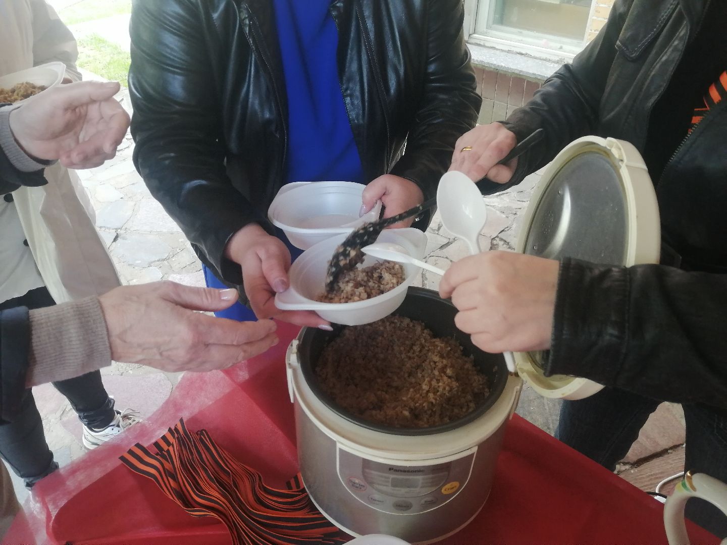 Протвино, День Победы, 9 мая, полевая кухня, солдатская каша, библиотека