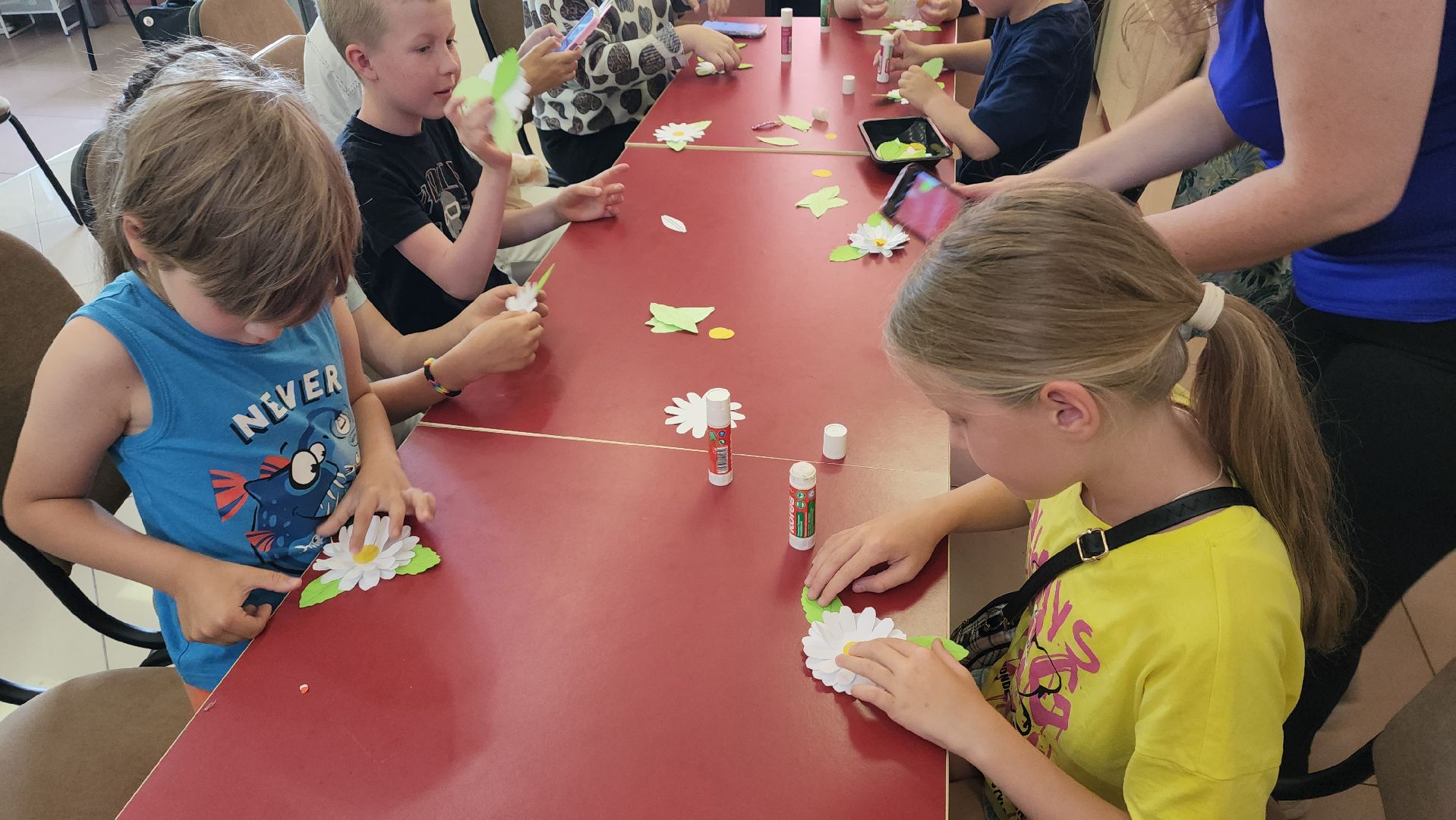 вертикалки, пушкино, библиотека, день семьи любви и верности, семейные ценности,викторина, викторина для детей,ромашка, мастер-класс,