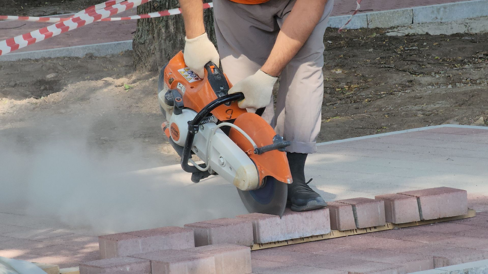 кашира, благоустройство, комфортная городская среда, историческая часть города, тротуар, бордюрный камень, парк,