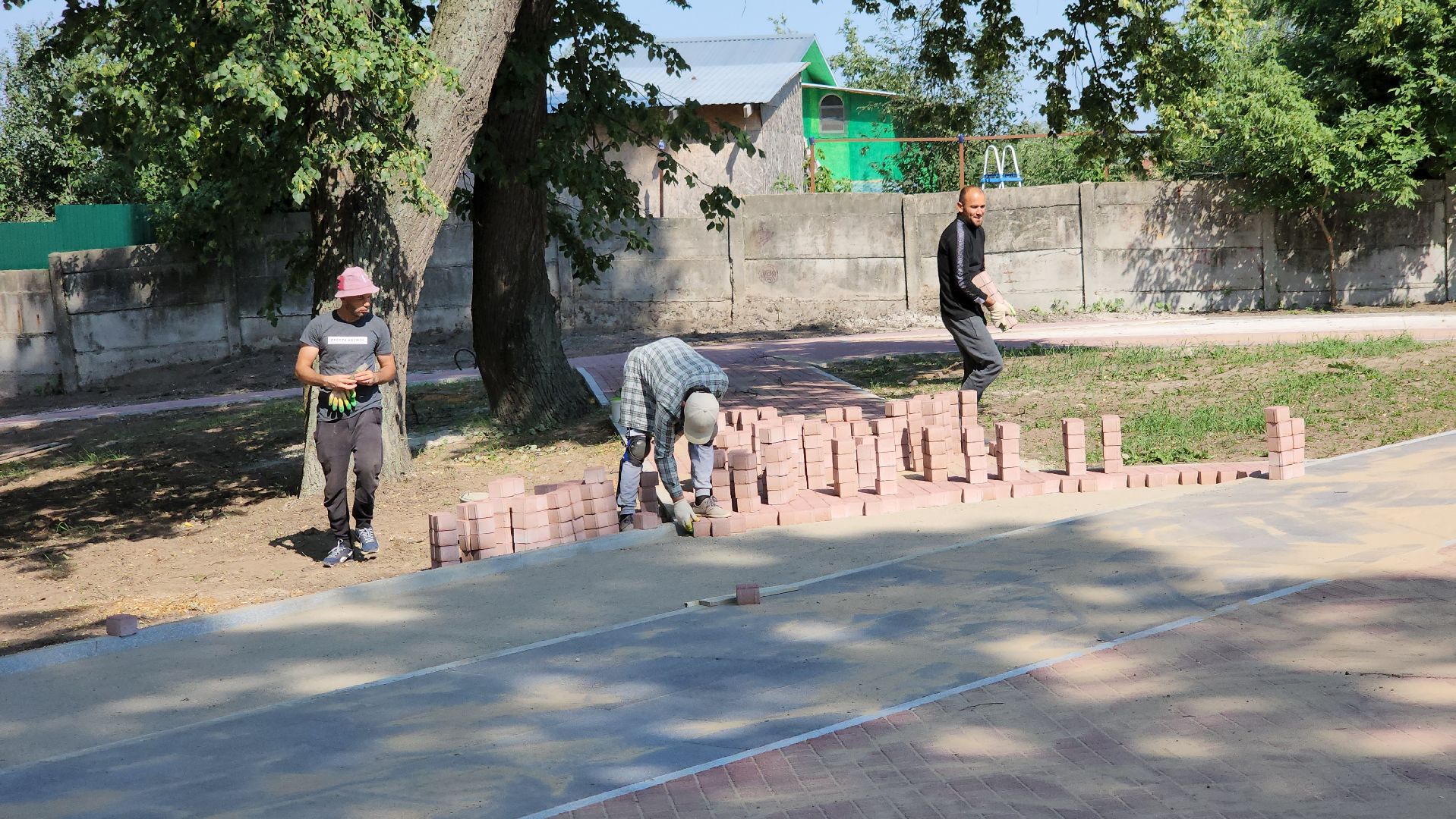 кашира, благоустройство, комфортная городская среда, историческая часть города, тротуар, бордюрный камень, парк,