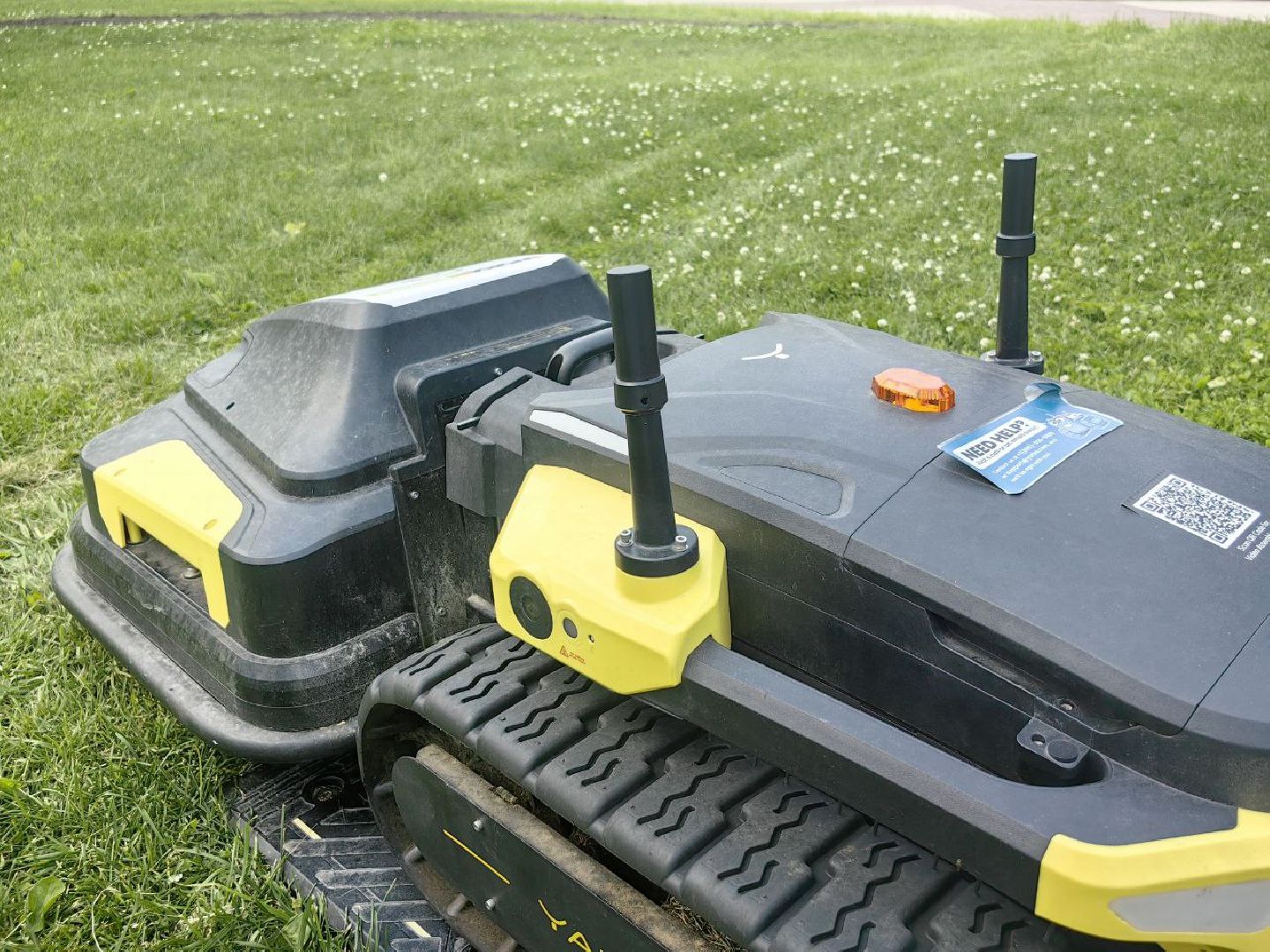 робот, газон, программирование,  модель,