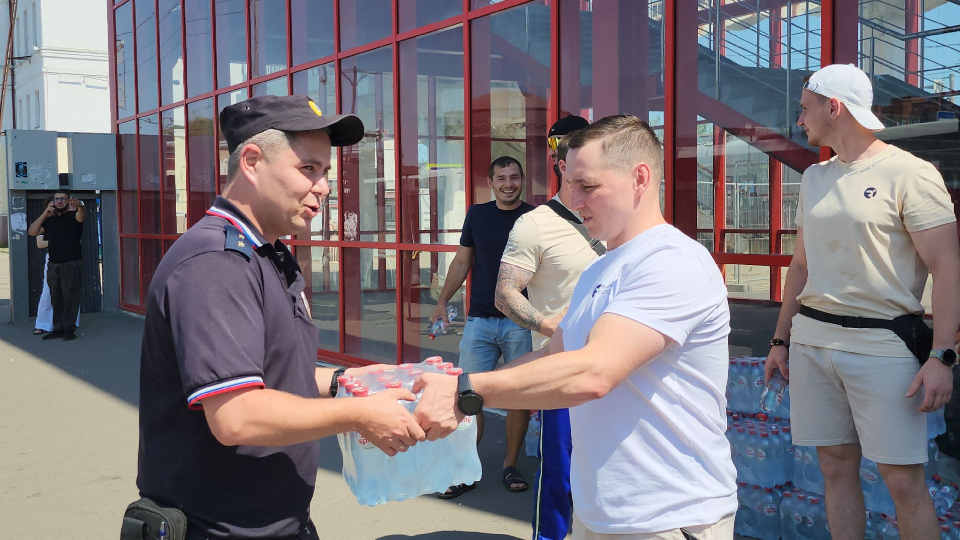 серпухов, подмосковье, здоровое отечество, раздача воды,