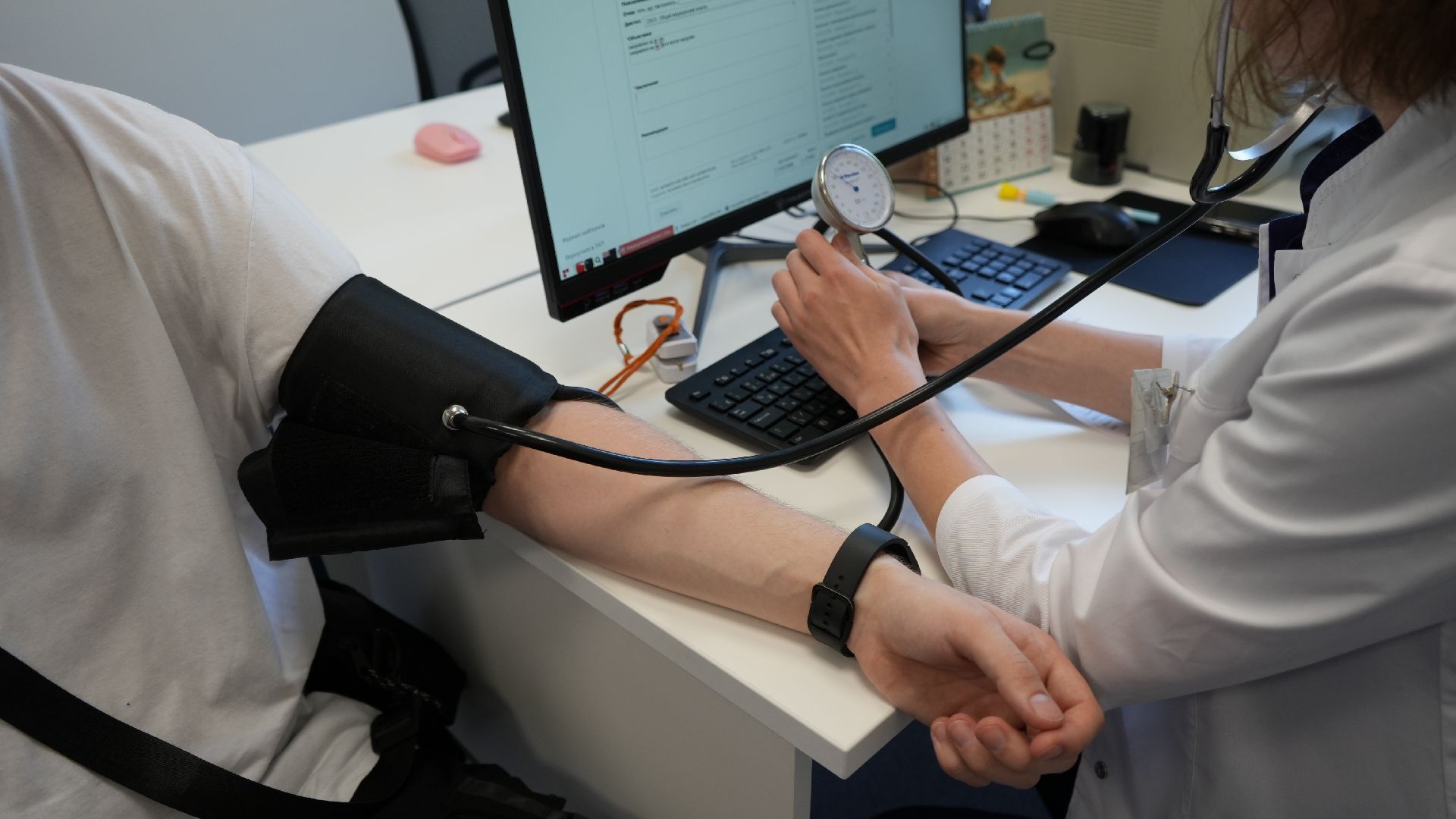 Взрослая поликлиника, Новая поликлиника ,