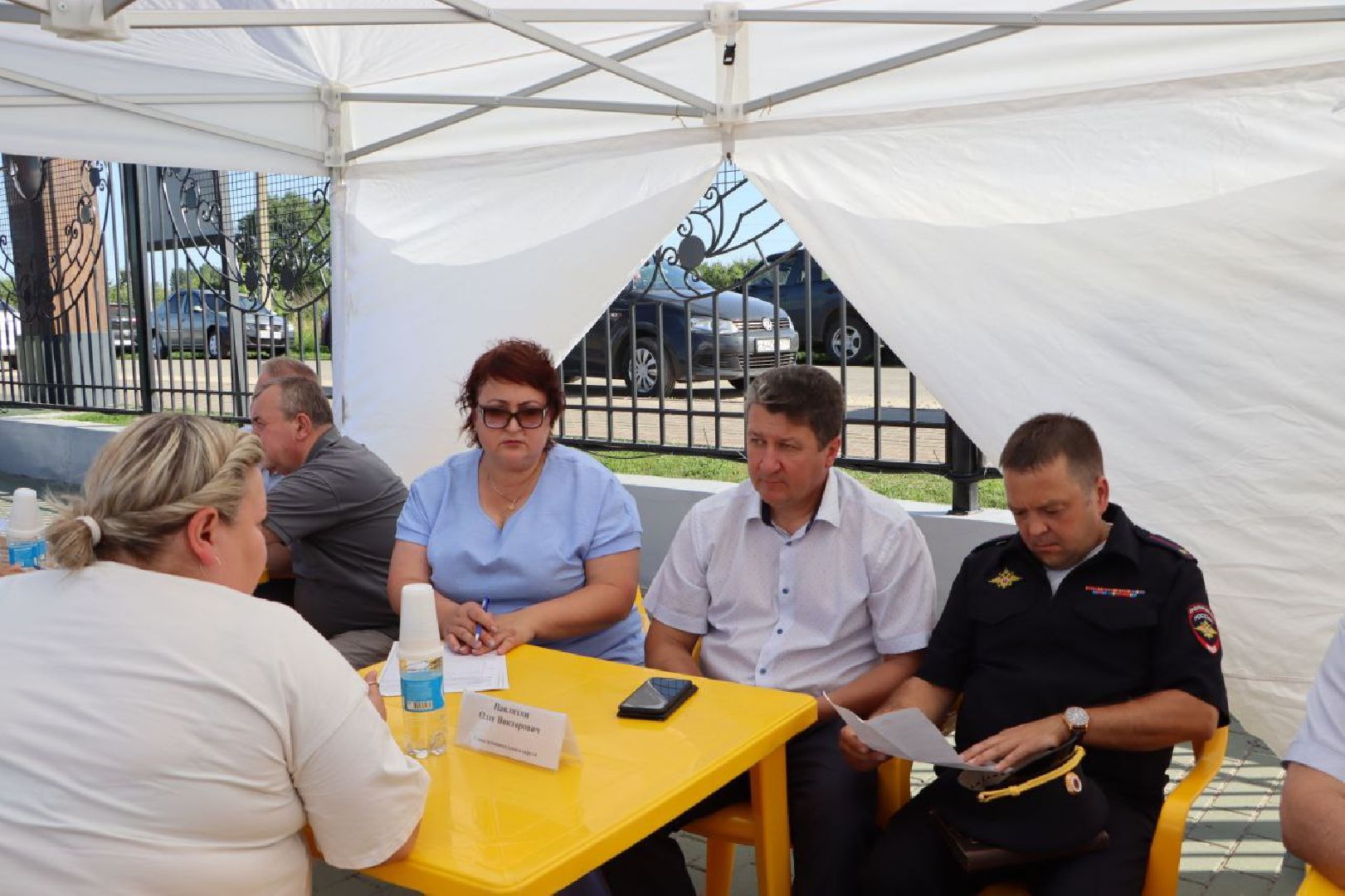 выездная администрация в парке,серебряные пруды, парк серебряный,
