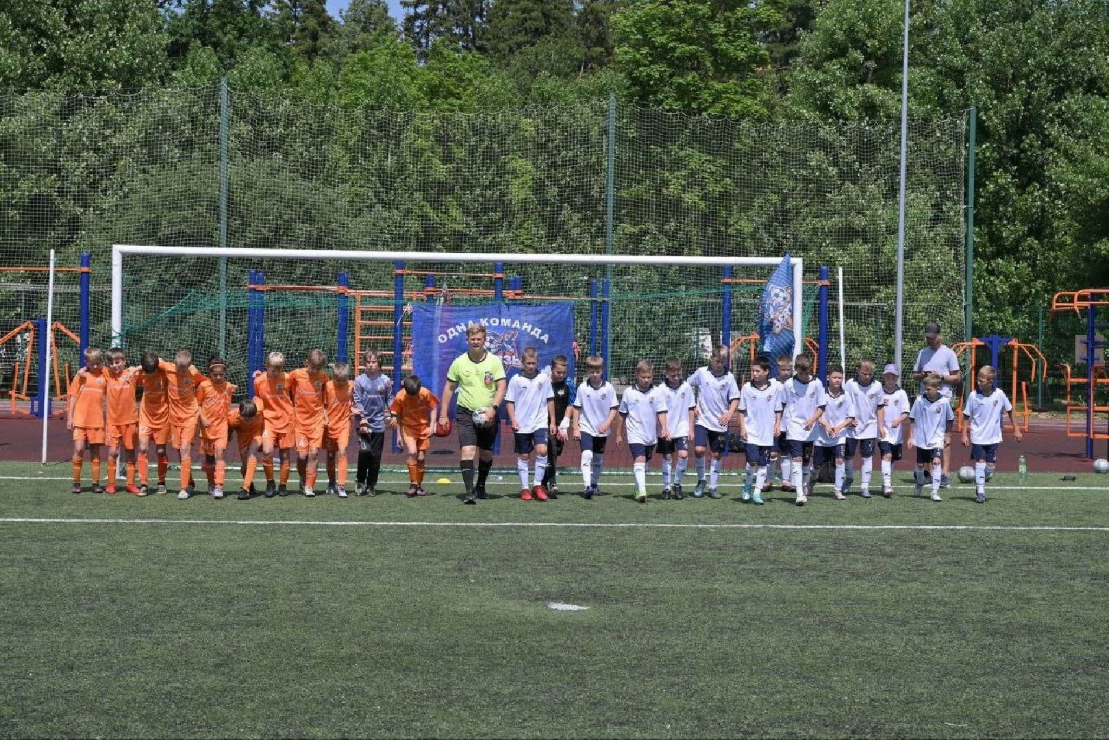 футбол, секция футбола, фок власиха, стадион толубко, власиха спортшкола,