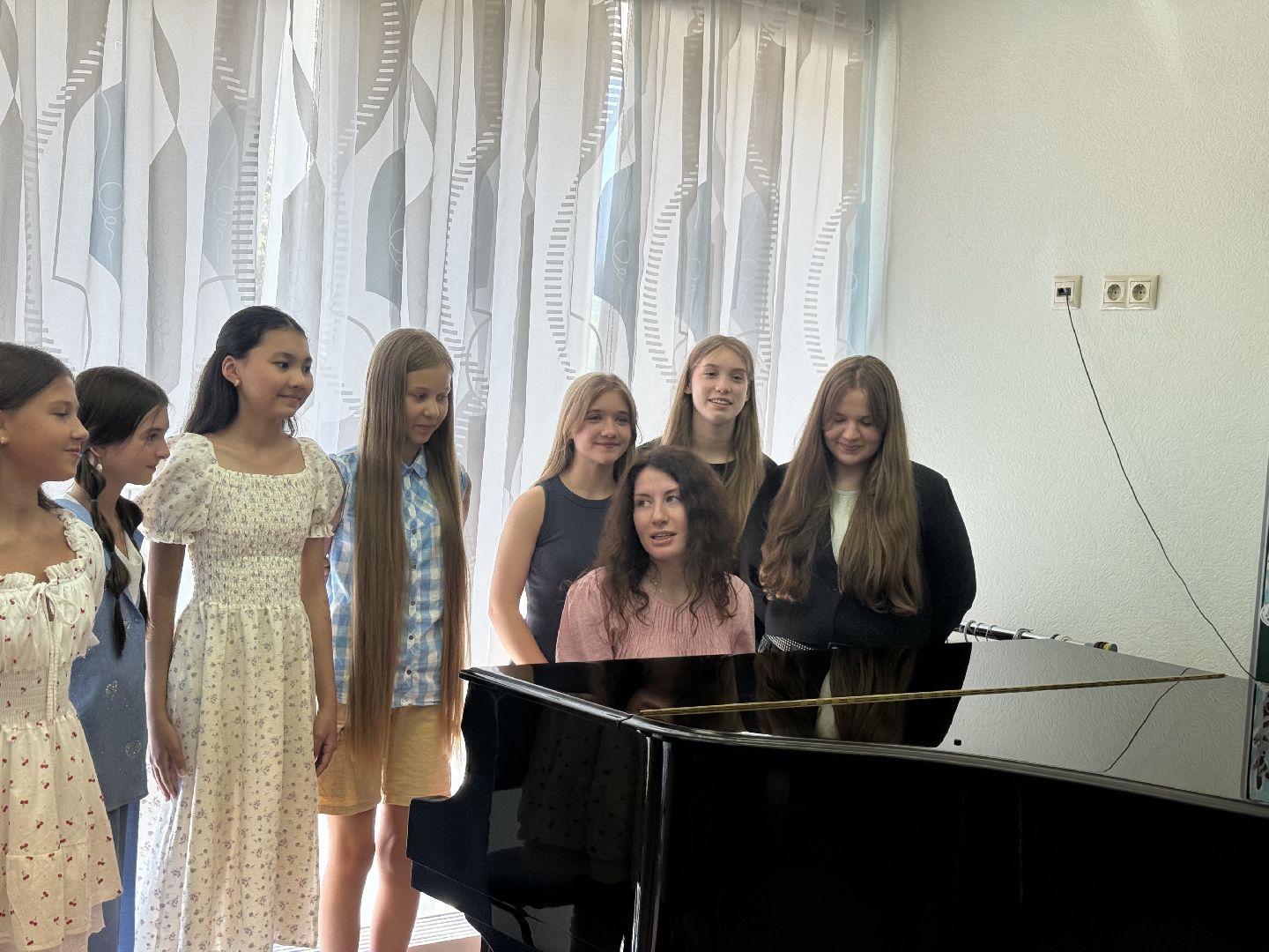 вокальный коллектив эврика , детская школа искусств , звание образцовый , ленинский городской округ,