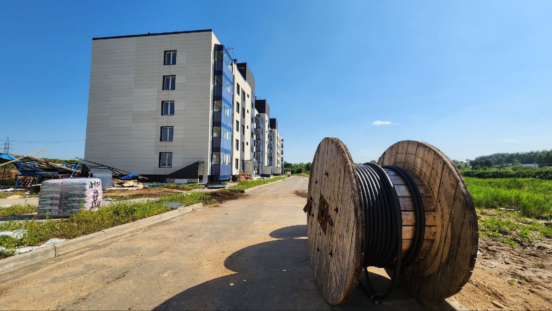 Дмитров, Яхрома, Переселение из аварийного жилья, Минстрой,