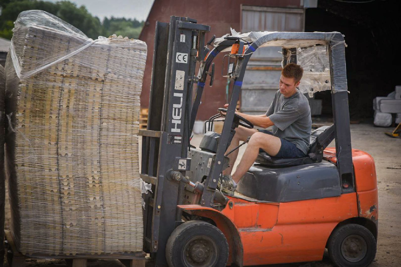 воскресенск, переработка вторсырья, переработка стекла, молодой предприниматель из восересенска,