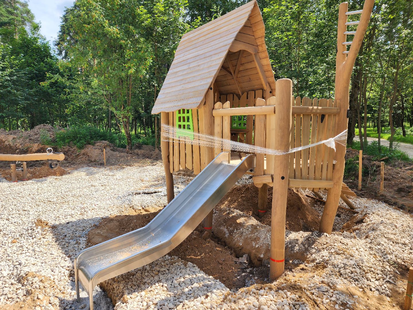 красноармейск, городской округ пушкинский, лесопарк, банный лес ,детские игровые площадки,