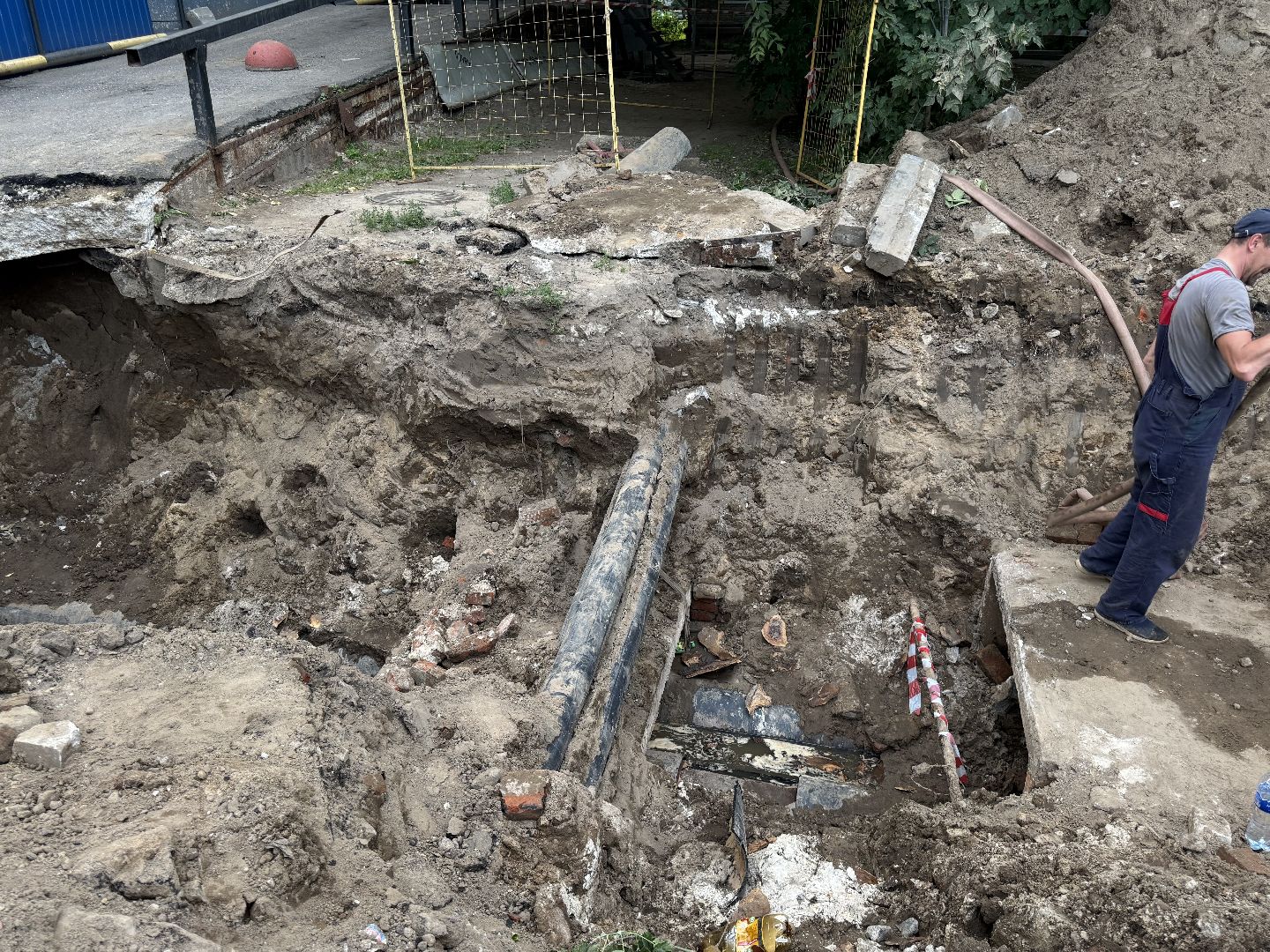 Люберцы, Прорыв трубы , Комунальщики, устранение аварии,