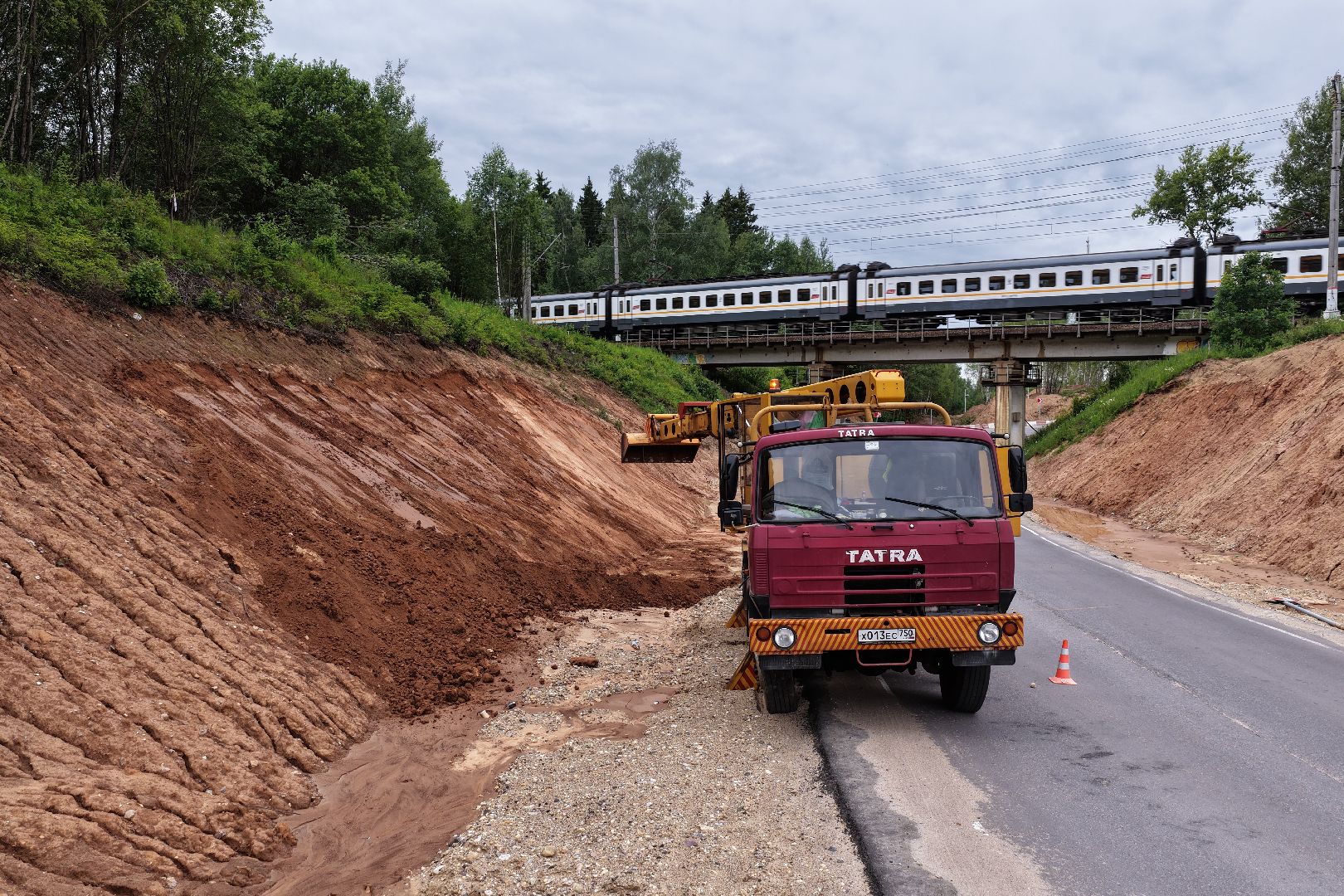видео с коптера, объездная дорога в тучково, дороги подмосковья,