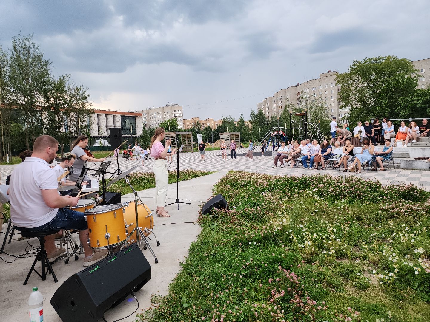 Черноголовка, Музыка на воздухе, Поп-музыка,