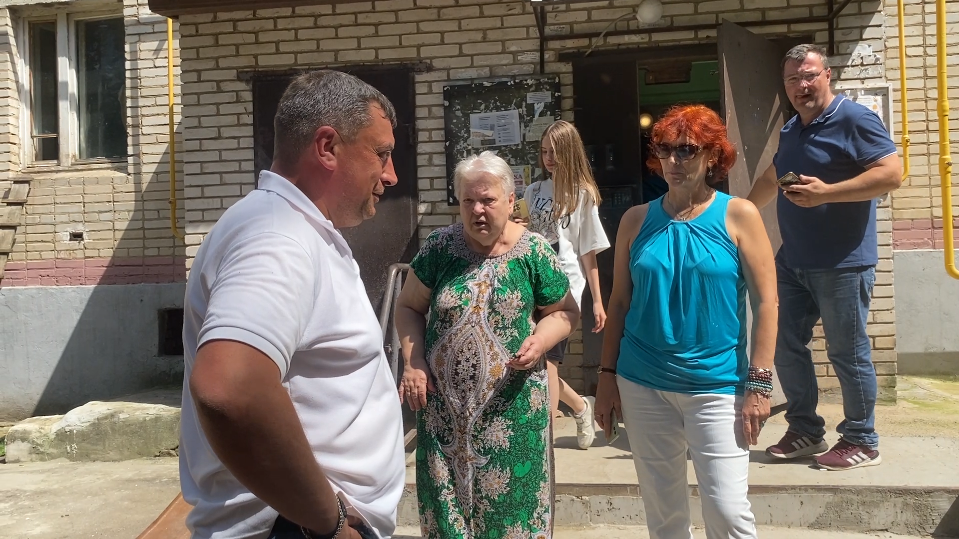 ремонт МКД, ремонт подъезда, власиха цветной бульвар, цветной бульвар 8, обход территории, обращения жителей,