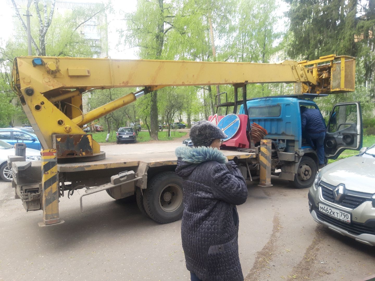 двор, доброе дело,