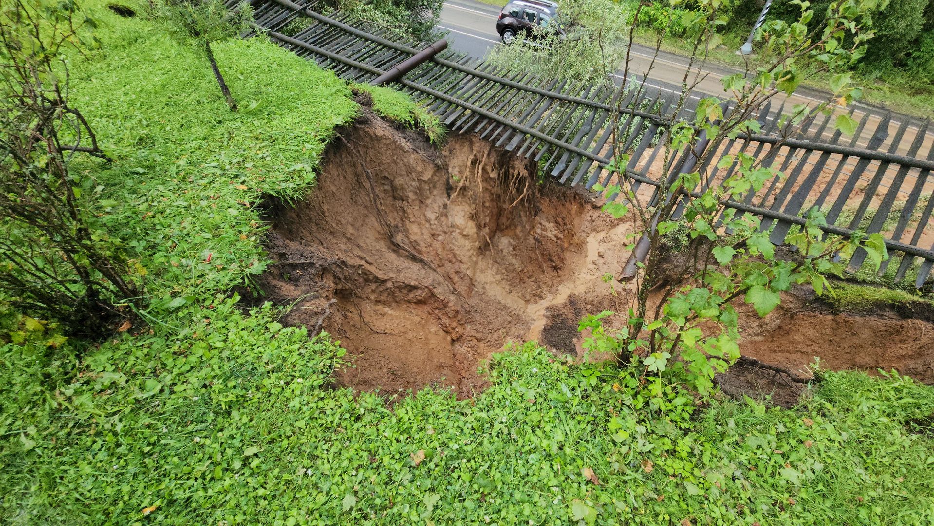 можайск, борисово, сход грунта, разгул стихии,