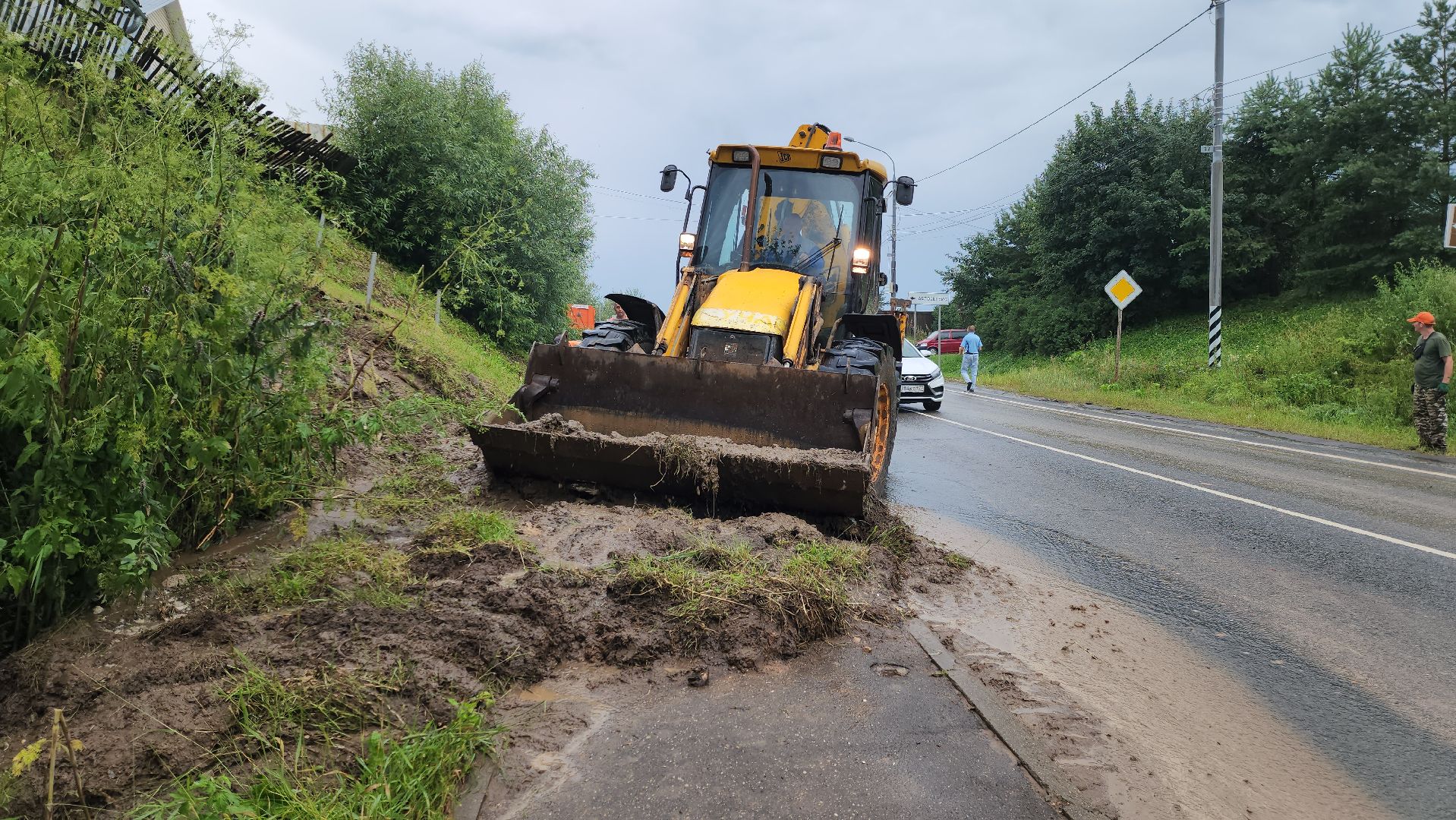 Можайск, Мосавтодор, сход грунта, последствия непогоды,