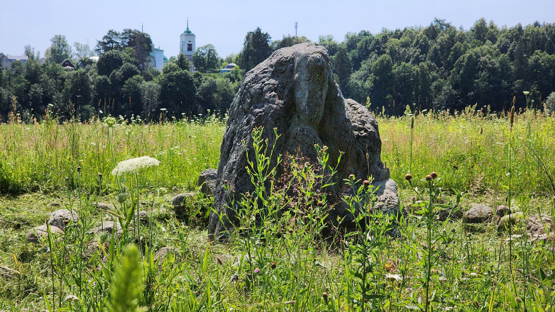 руза, хаски-деревня, рузская аляска, камень желаний,