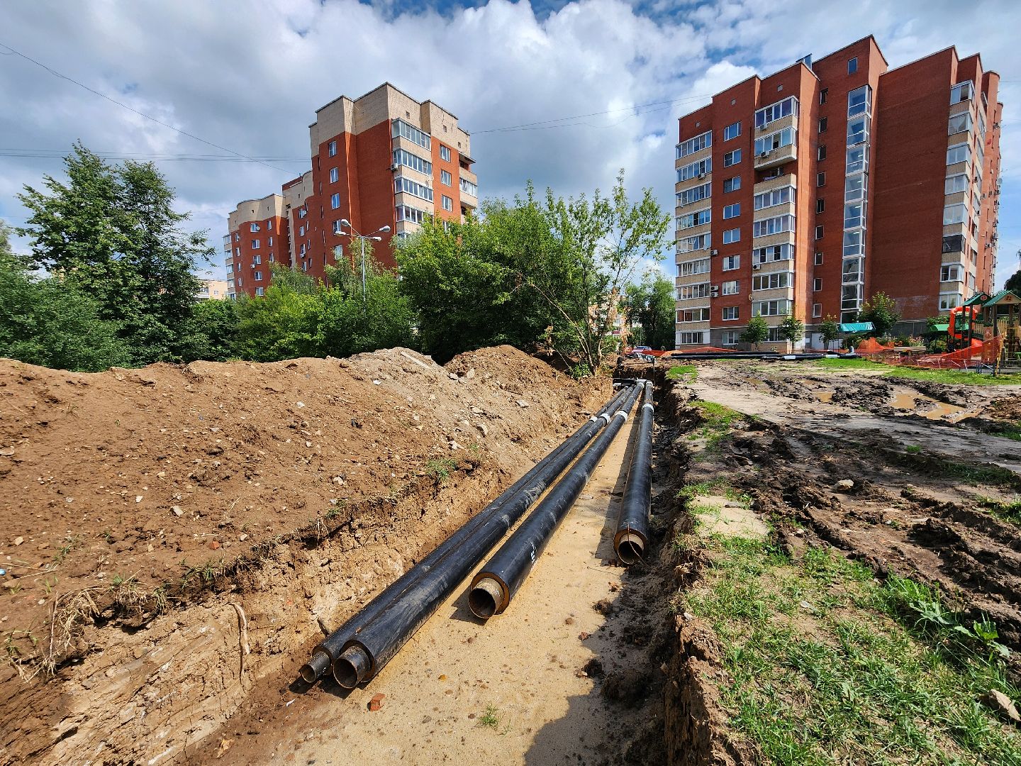 чехов, вишневый бульвар, теплосети, капремонт, реконструкция, укладка новых труб, уникальная изоляция труб, теплоснабжение, горячее водоснабжение, госпрограмма московской области, развитие инженерной инфраструктуры,