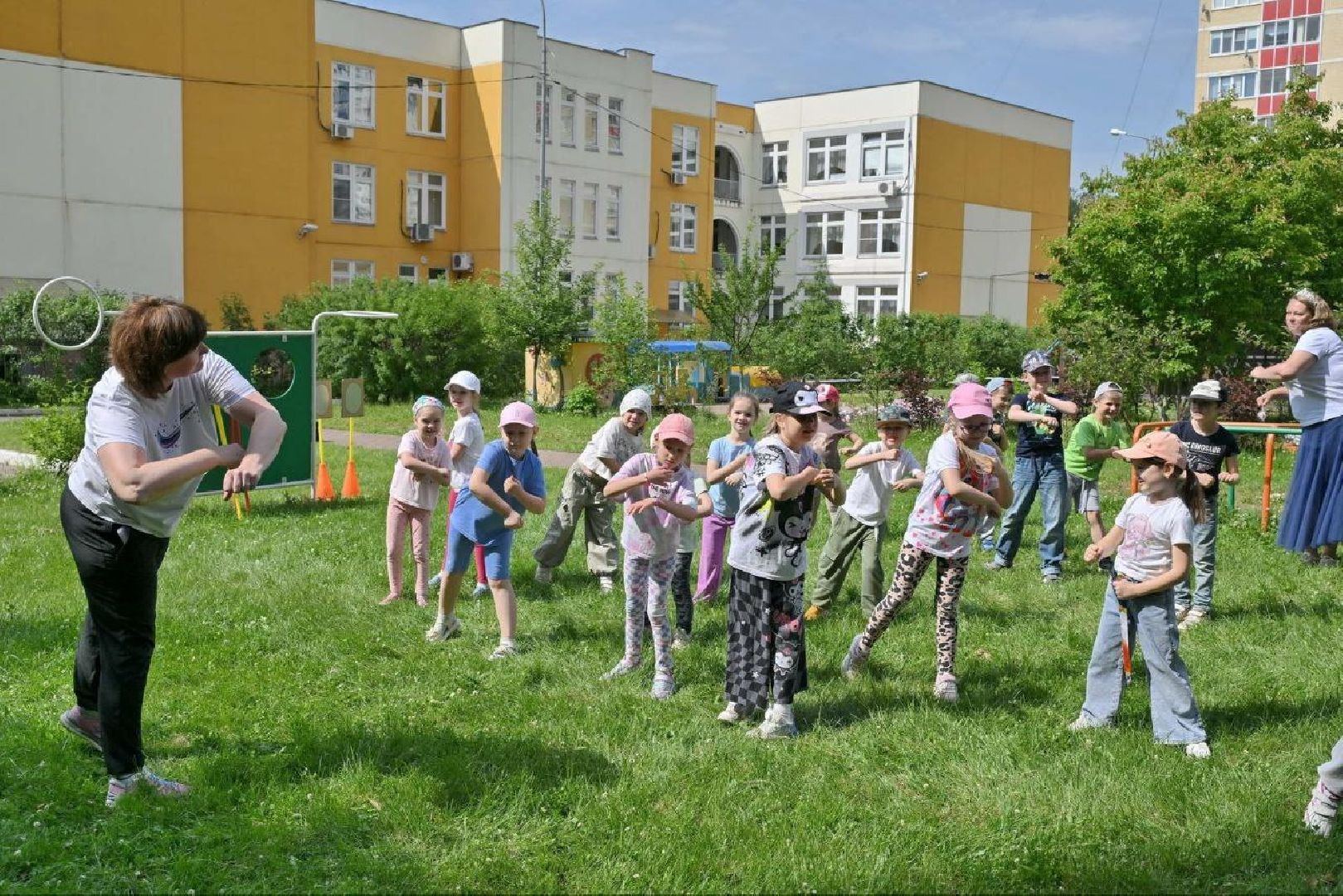 предшкола, проект предшкола, школа перспектива, власиха перспектива, занятия с детьми, день подвижных игр,