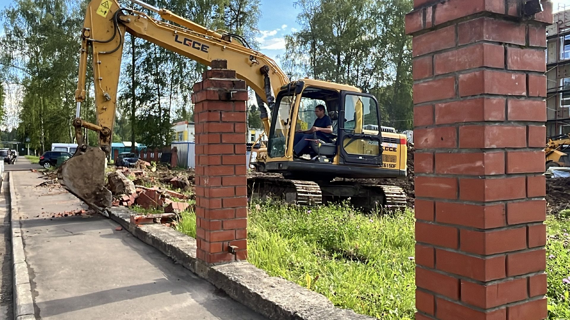 зато молодежный, ремонт школы, молодежный перемены, андрей михайлов ,