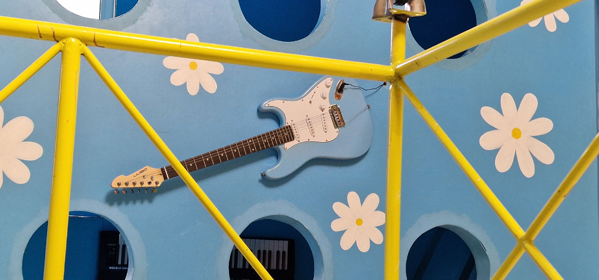 перевернутый дом, Балашиха, парк пехорка,