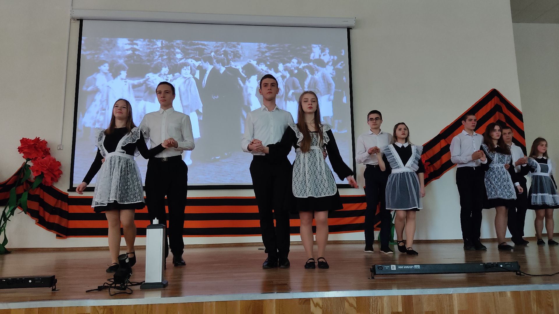 Лобня, культура, школа, День Победы