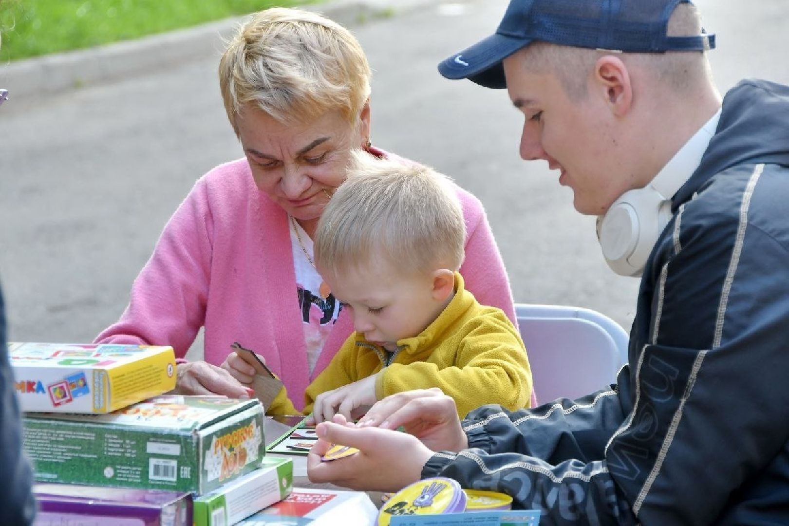 библиотека власиха, летний досуг, площадь дк,  власиха лето, детский досуг,