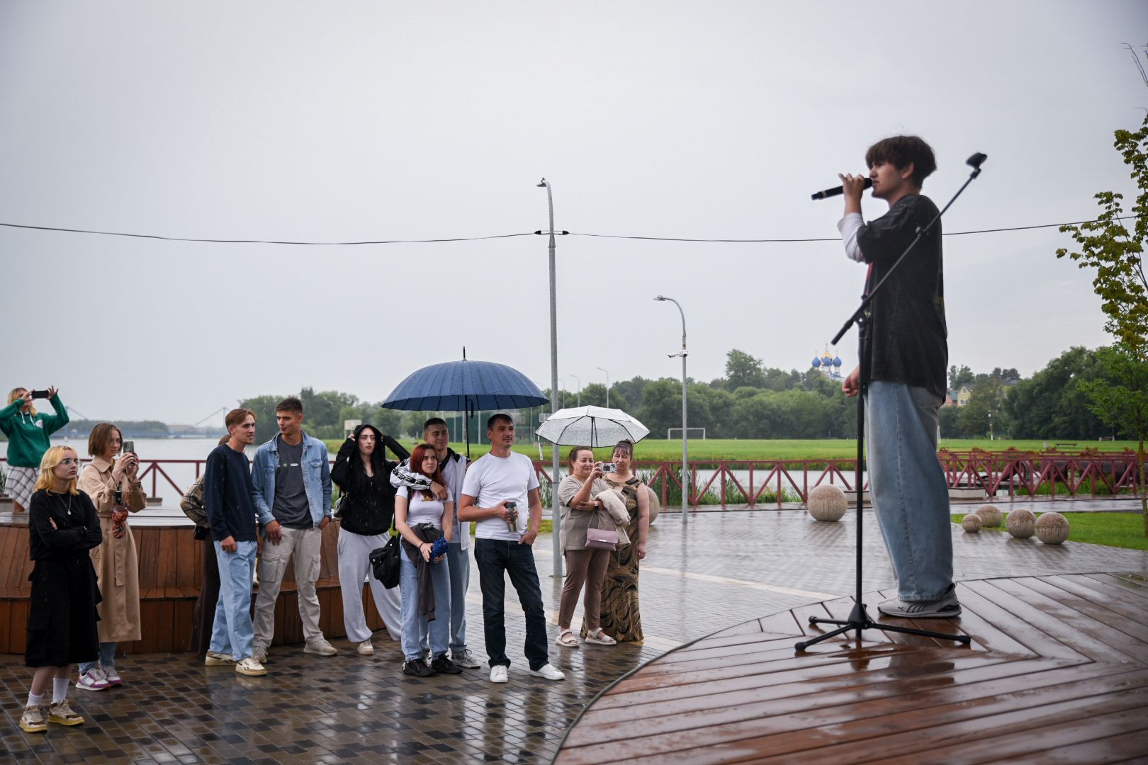 бронницы, ночь в парке бронницы, парк бронницкий луг, альтернативный рок в бронницах, бронницкие музыканты ,