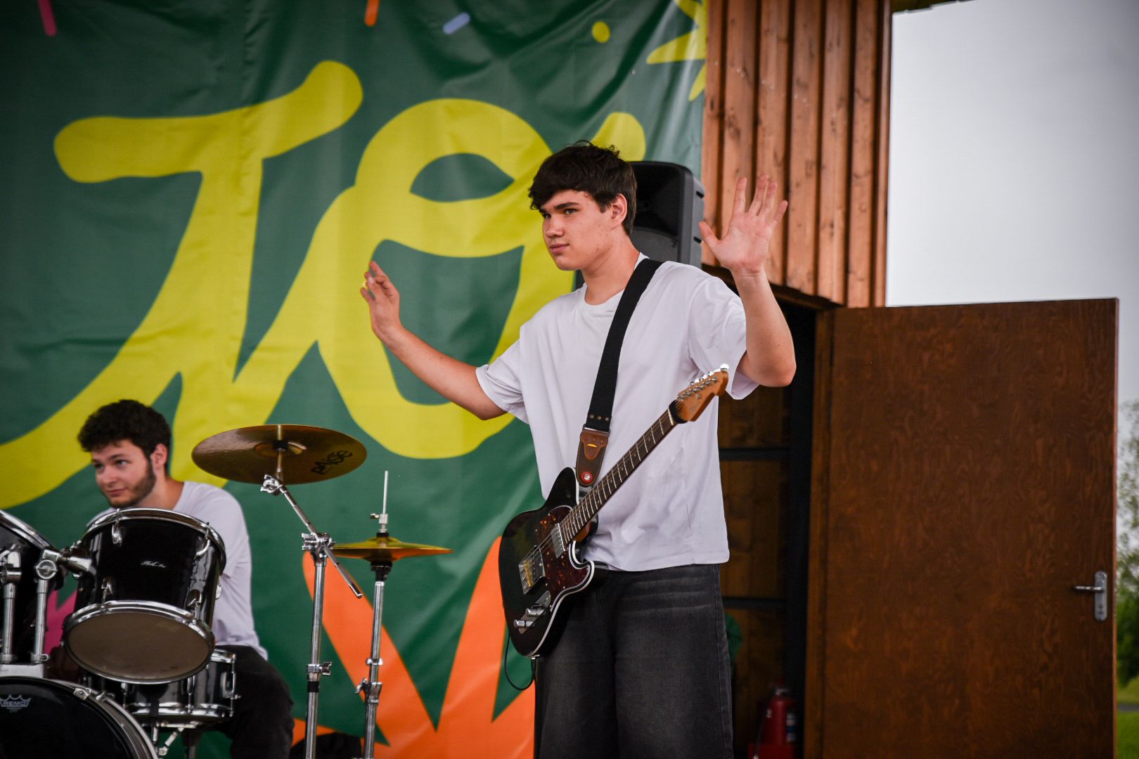 бронницы, ночь в парке бронницы, парк бронницкий луг, альтернативный рок в бронницах, бронницкие музыканты ,