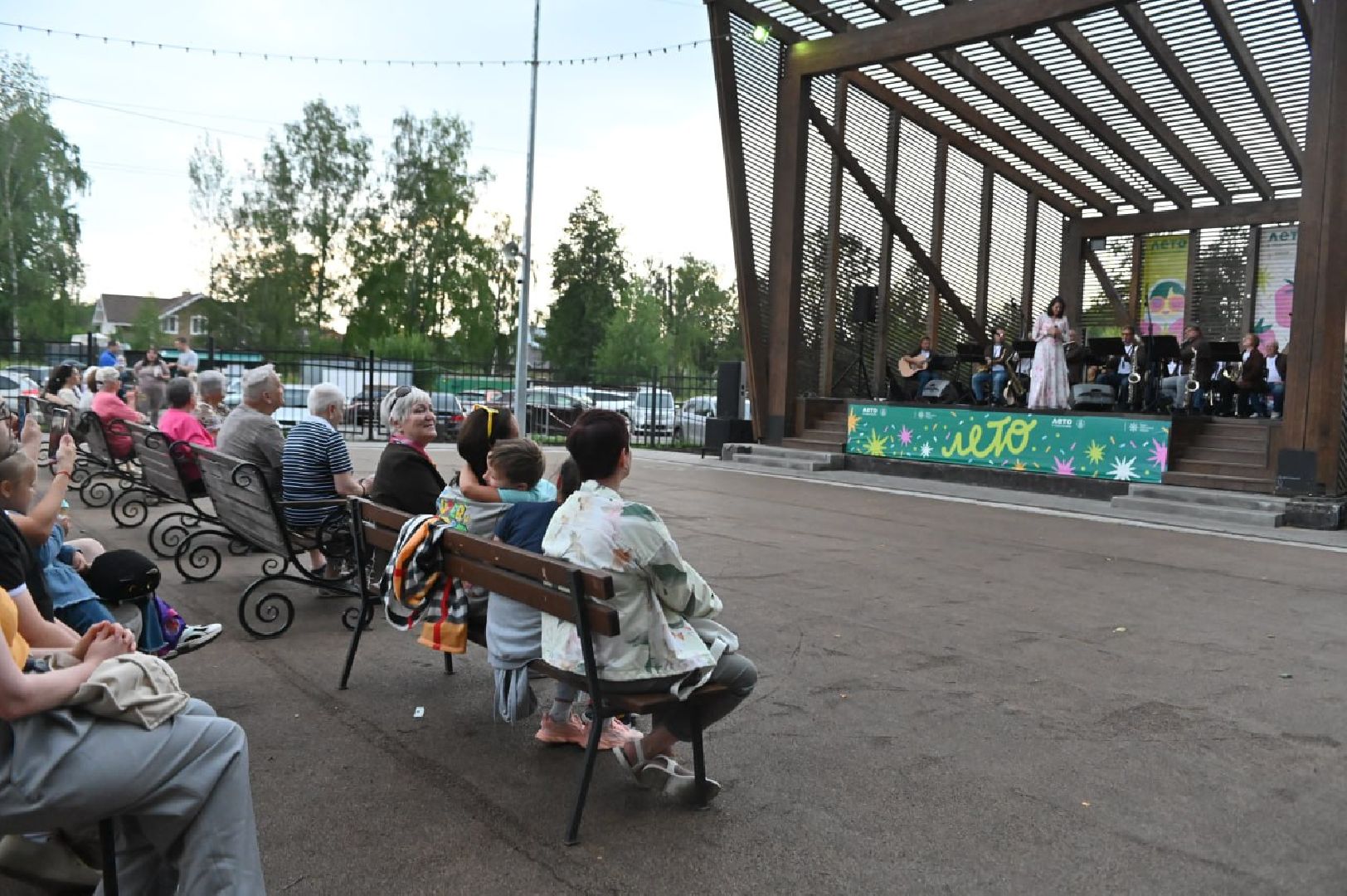 сергиев посад, скитские пруды, ночь в парке, лето в подмосковье, йога, сергиево-посадский муниципальный оркестр, медитация,