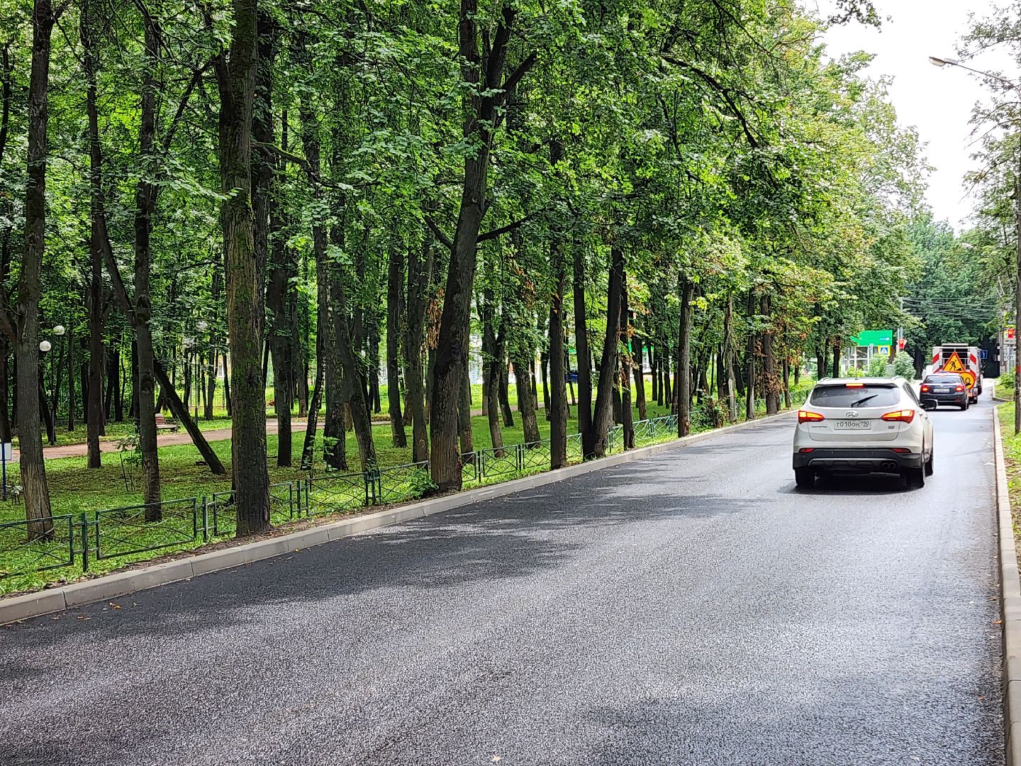 чехов, улица лопасненских ополченцев, дорожный ремонт, капремонт дороги, замена покрытия, новые бордюры, парковочные карманы, обновление проезжей части, тротуары, госпрограмма московской области, развитие дорожного комплекса, планы ремонта на 2025 год,