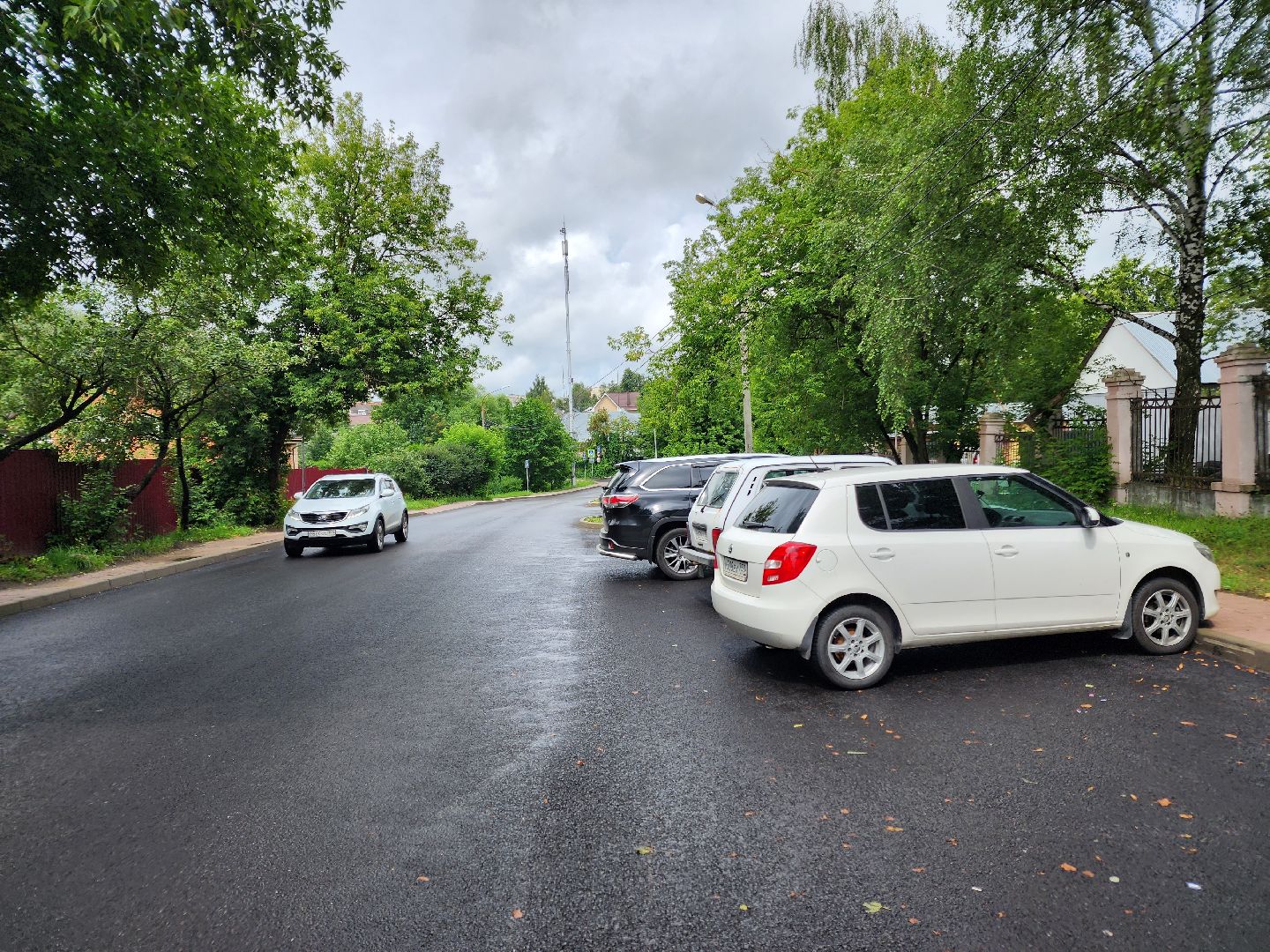 чехов, улица лопасненских ополченцев, дорожный ремонт, капремонт дороги, замена покрытия, новые бордюры, парковочные карманы, обновление проезжей части, тротуары, госпрограмма московской области, развитие дорожного комплекса, планы ремонта на 2025 год,