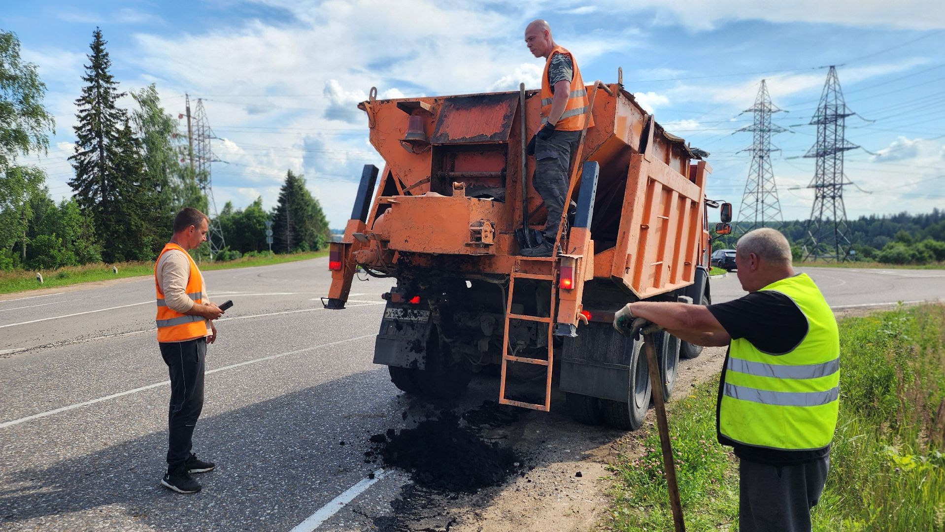 волоколамск, ремонт дорог, ямочный ремон,