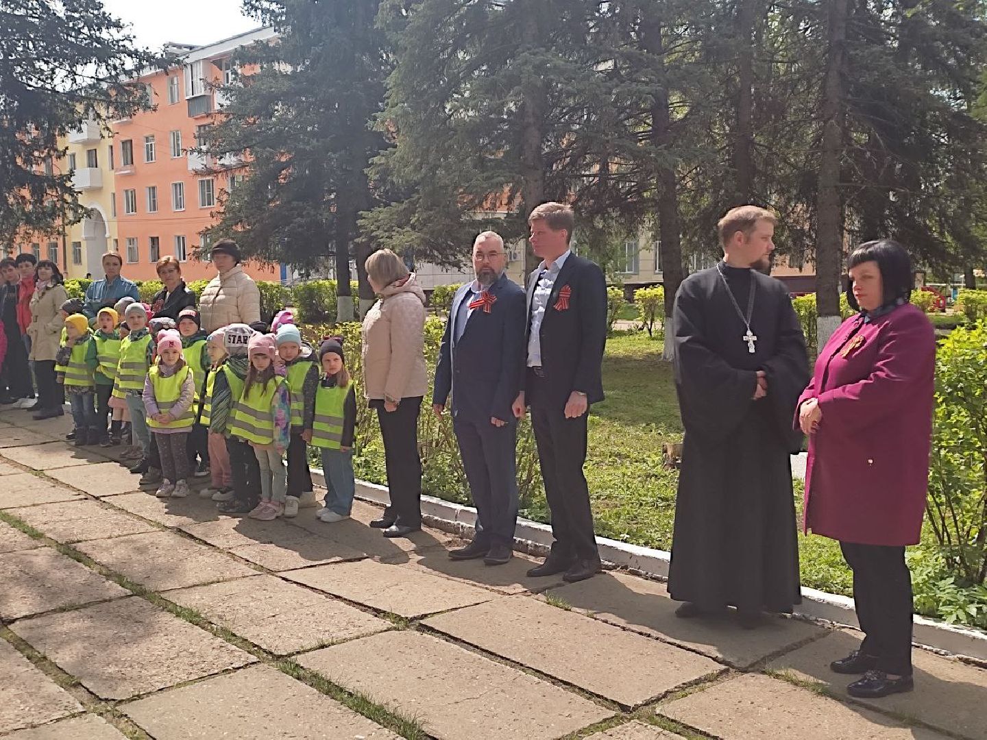 серпухов, день победы, кадетский корпус, школьники, мемориал, улица крюкова, вов,