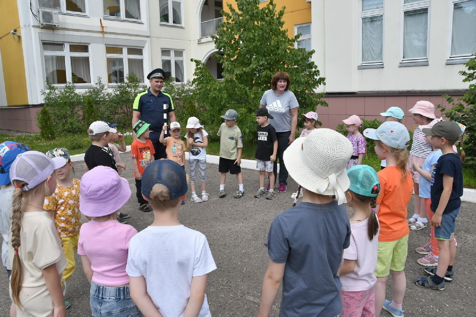 школа перспектива, власиха школа перспектива, дошкольное отделение перспективы, занятия с детьми, пдд школа перспектива,