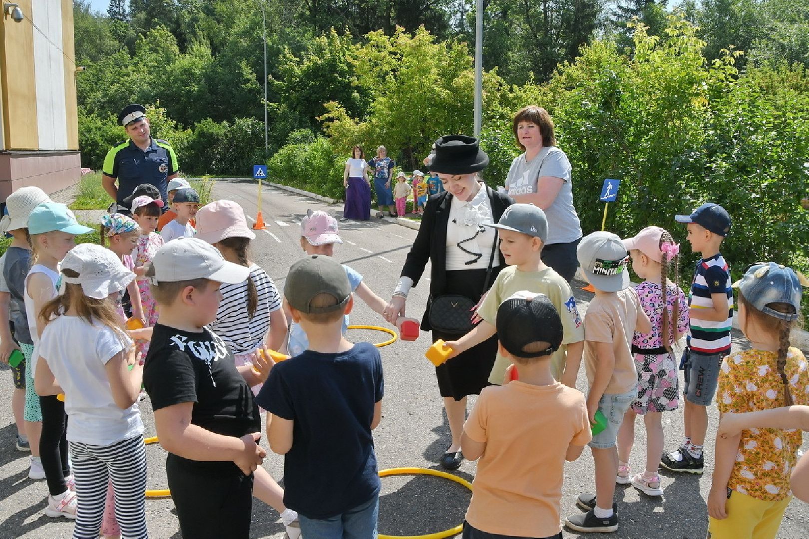 школа перспектива, власиха школа перспектива, дошкольное отделение перспективы, занятия с детьми, пдд школа перспектива,
