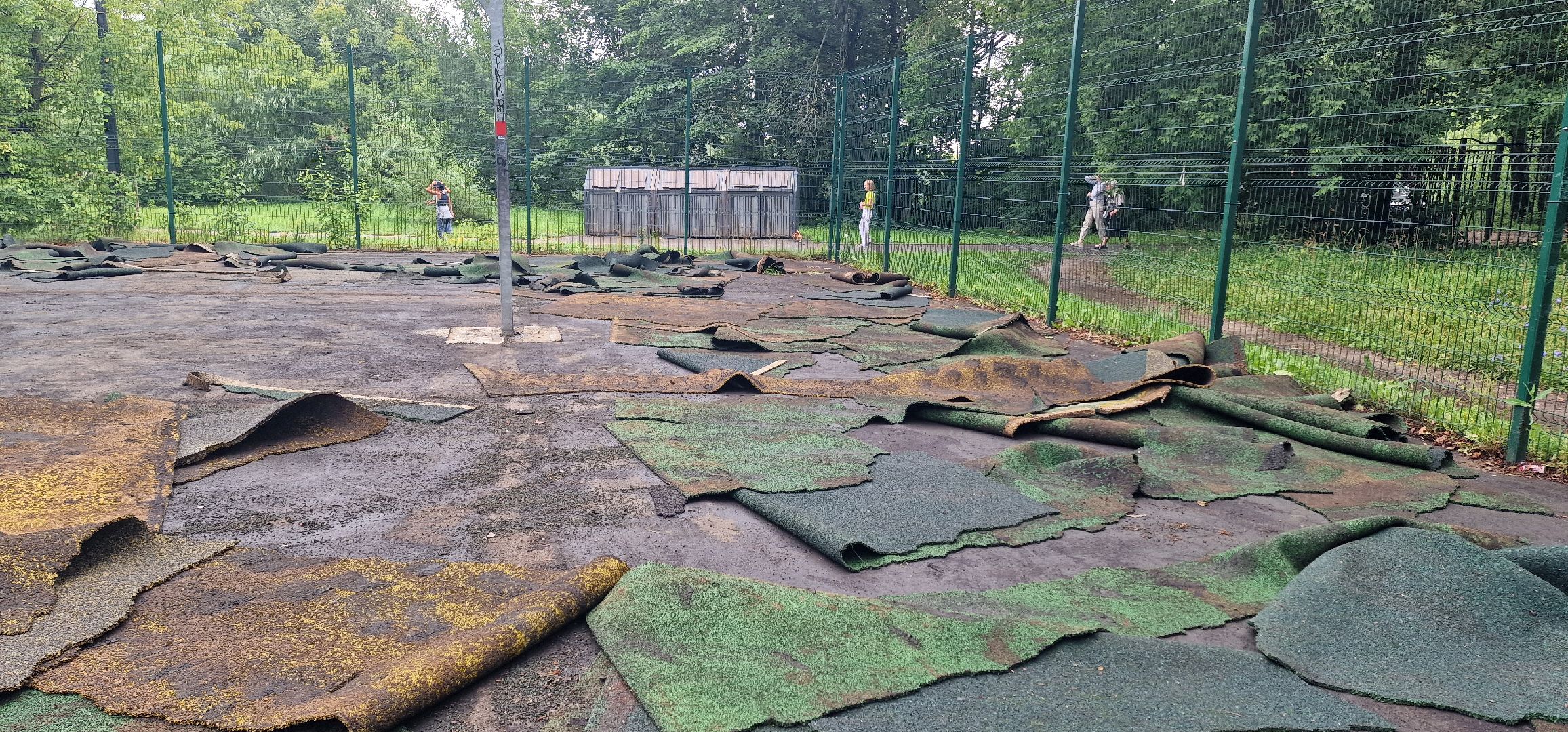 парк пехорка, балашиха, благоустройство, ремонт баскетбольной и волейбольной площадки в пехорке,