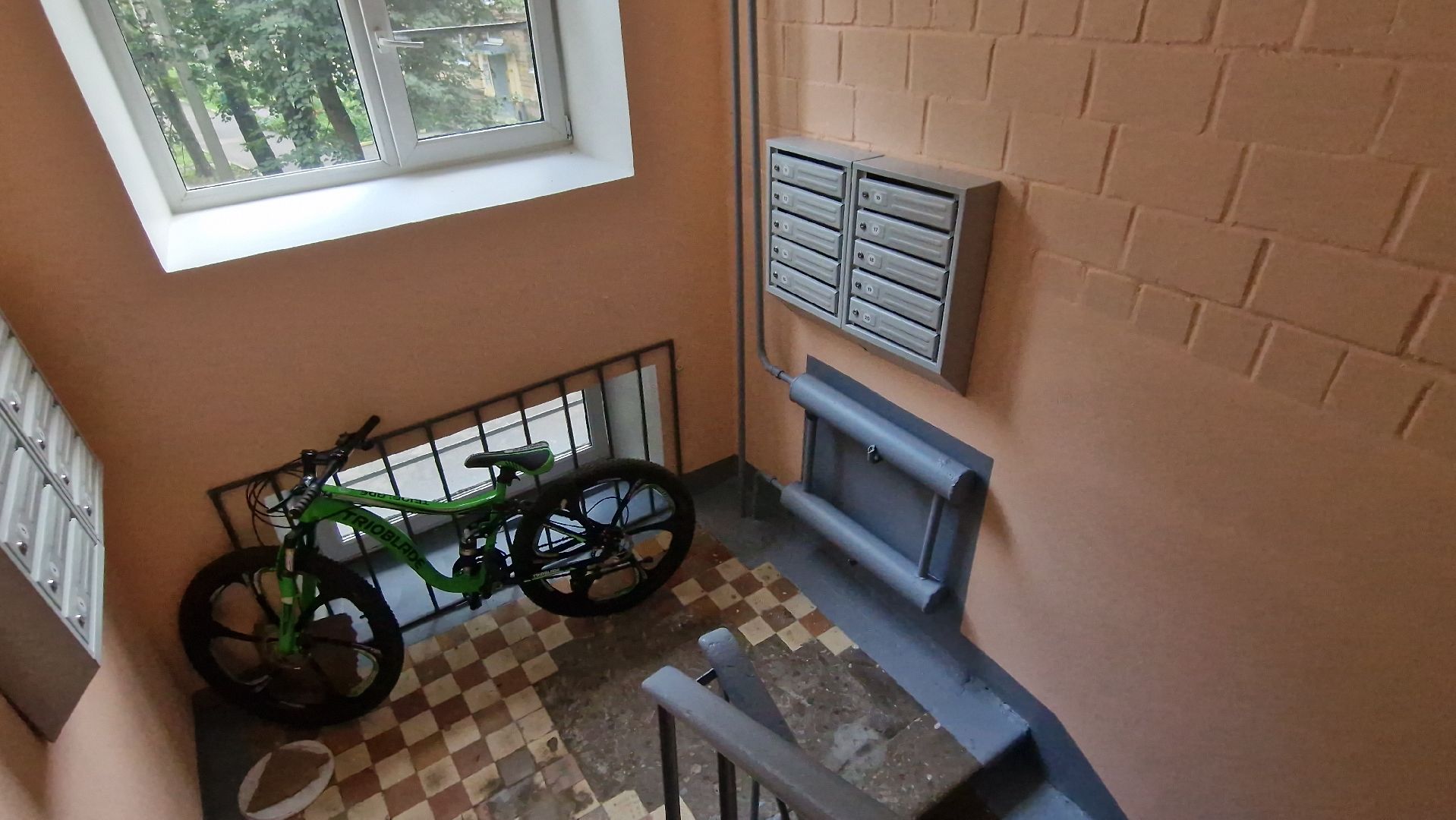 серпухов, улица ногина, ремонт подъездов многоквартирного дома, региональная программа софинансирования, управляющая компания,