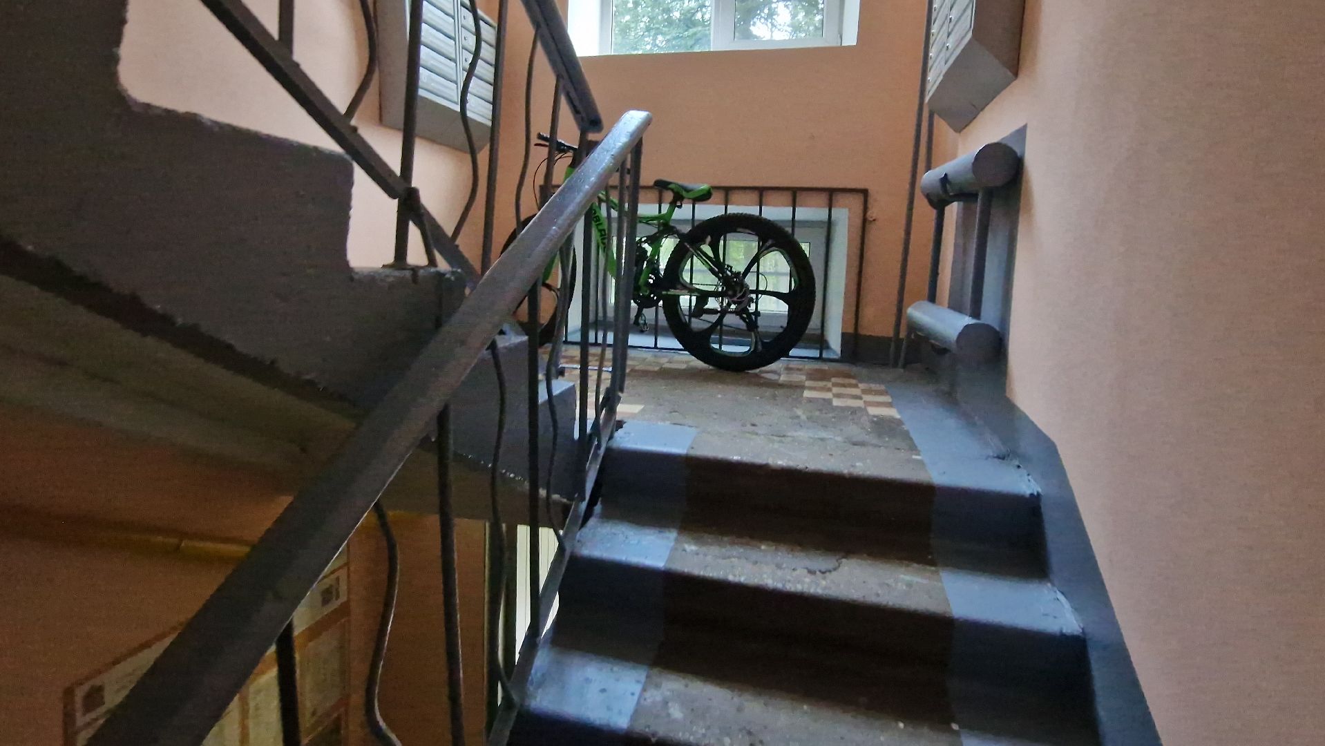 серпухов, улица ногина, ремонт подъездов многоквартирного дома, региональная программа софинансирования, управляющая компания,