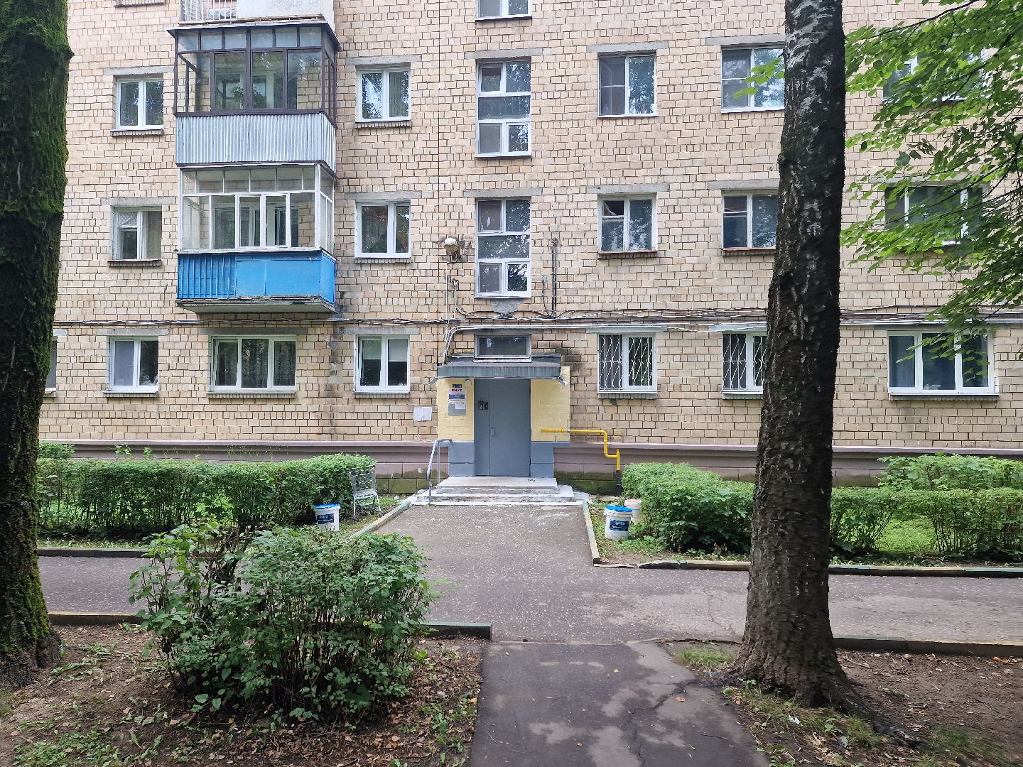 серпухов, улица ногина, ремонт подъездов многоквартирного дома, региональная программа софинансирования, управляющая компания,