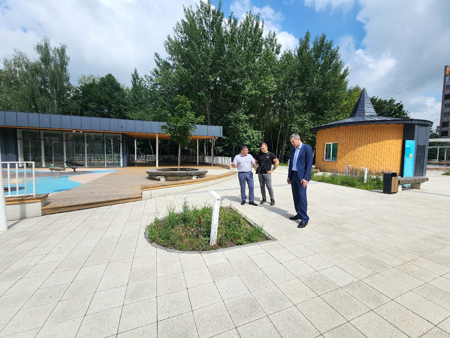 пущино, серпухов,  власть, содержание территории,